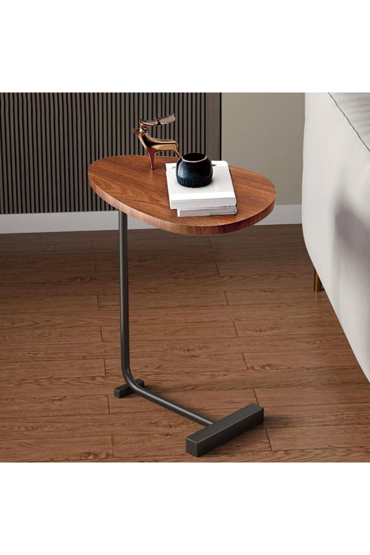 طاولة قهوة عصرية | طاولة جانبية علي شكل حرف سي سطح خشبي  وارجل معدنية باللون الأسود 60x45x30 سم