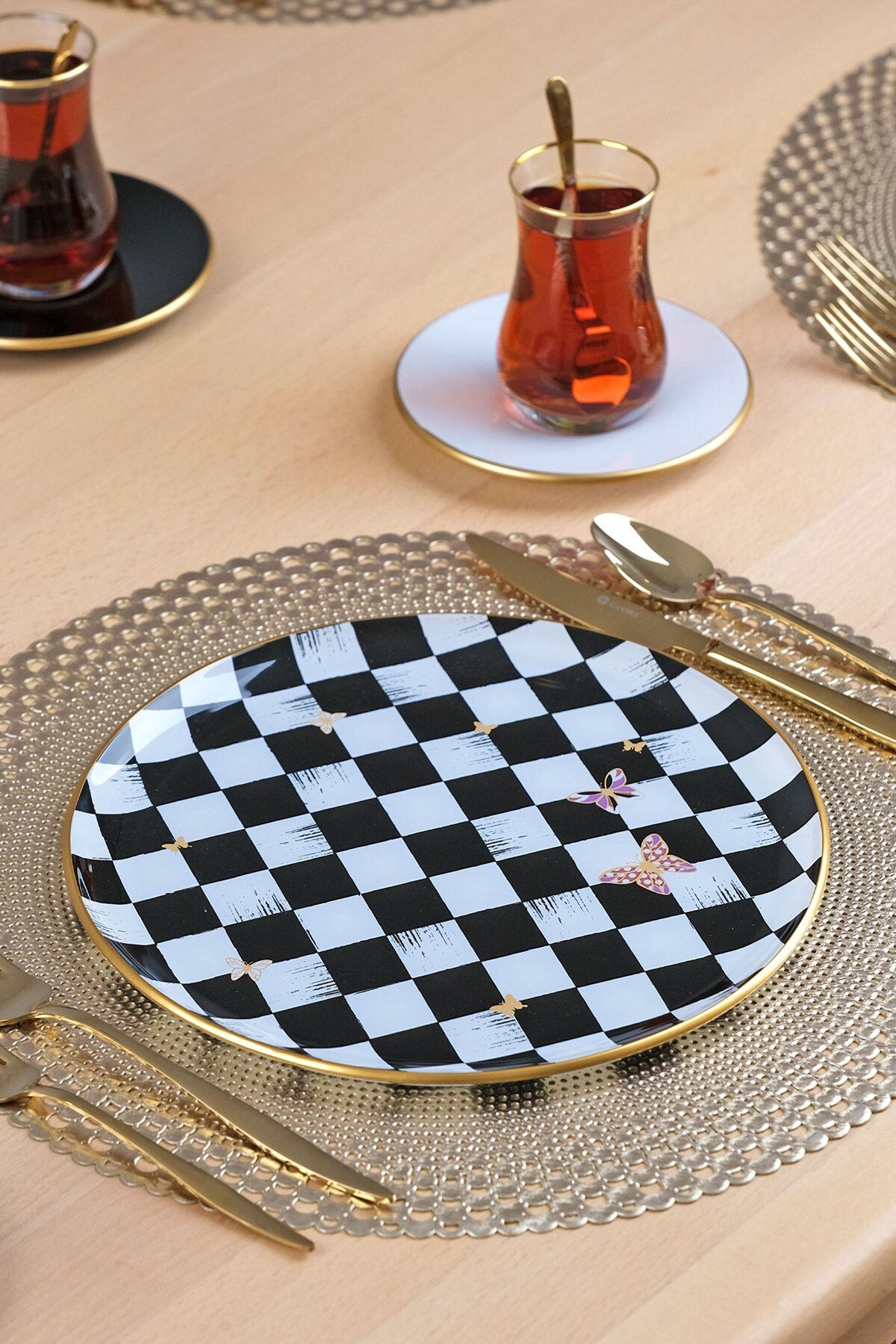 Glore-Emma Gold Gilded 6-Person 19-Piece Tea Serving Set 3
