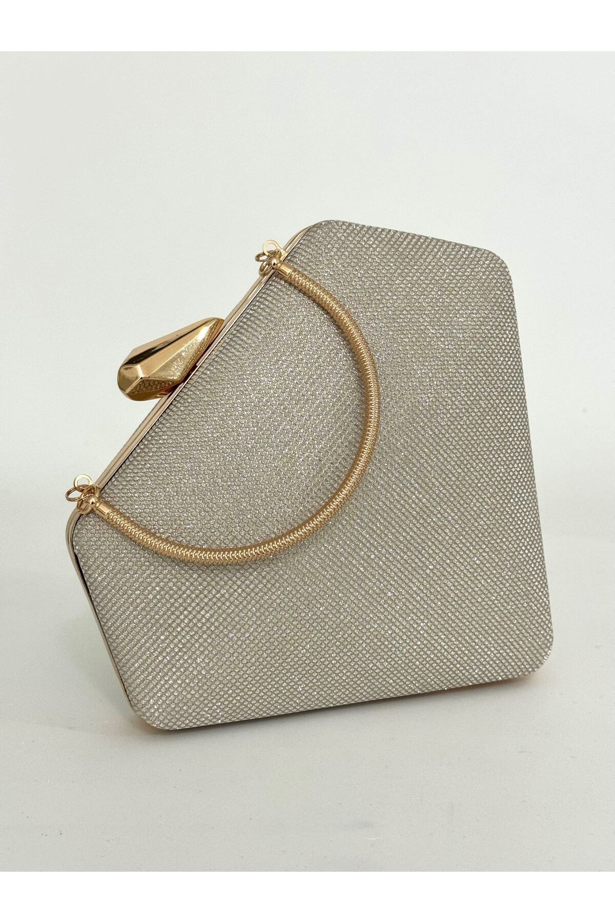 BEEGİ CONCEPT KADIN BİG ALTIN ABİYE CLUTCH GECE ZİNCİRLİ DÜĞÜN ÇANTASI