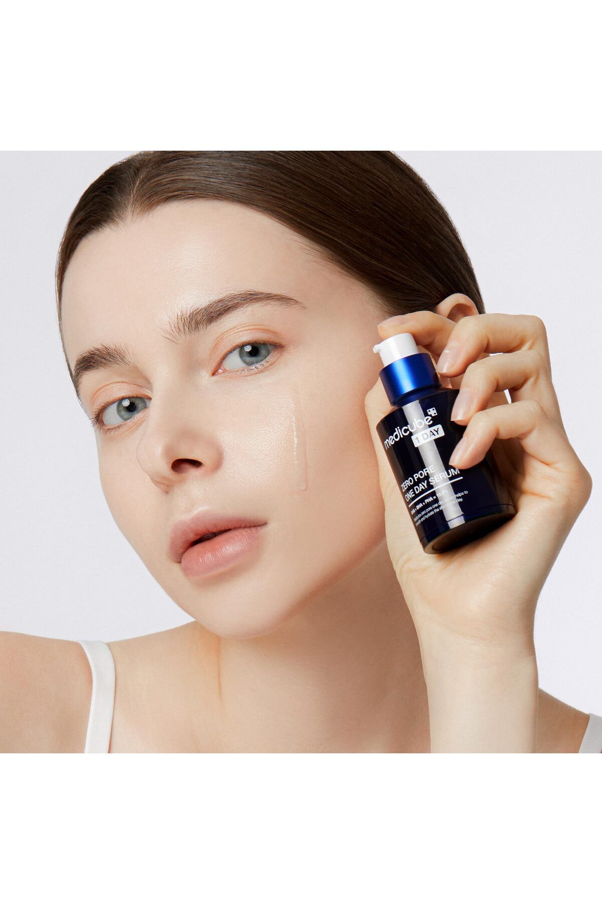 Medicube-Zero Pore Serum 1.01 oz - Overnight Resurfacing with AHA+BHA+PHA & Niacinamide 3