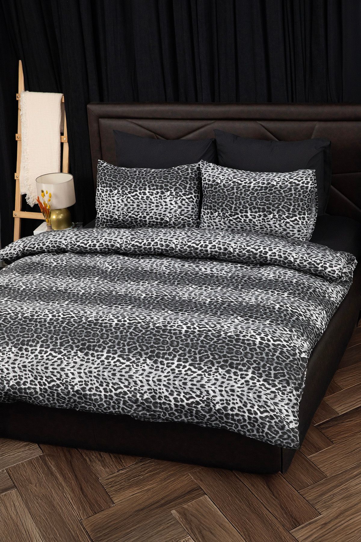 FAVORA-Black Leopard Patterned Double Duvet Cover Set with Elastic Sheets 5