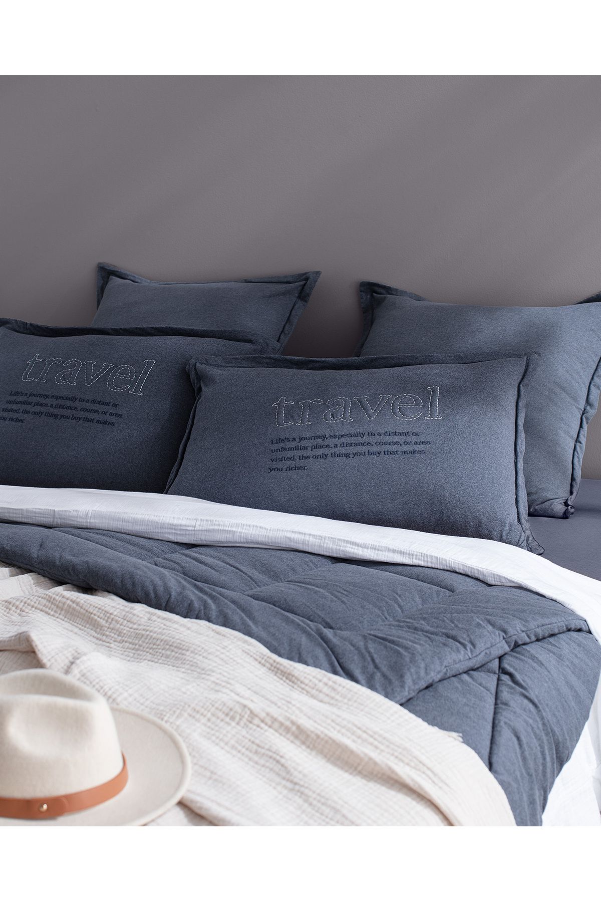 Madame Coco-Bobigny King Size Supersoft Comforter Set - Indigo 4