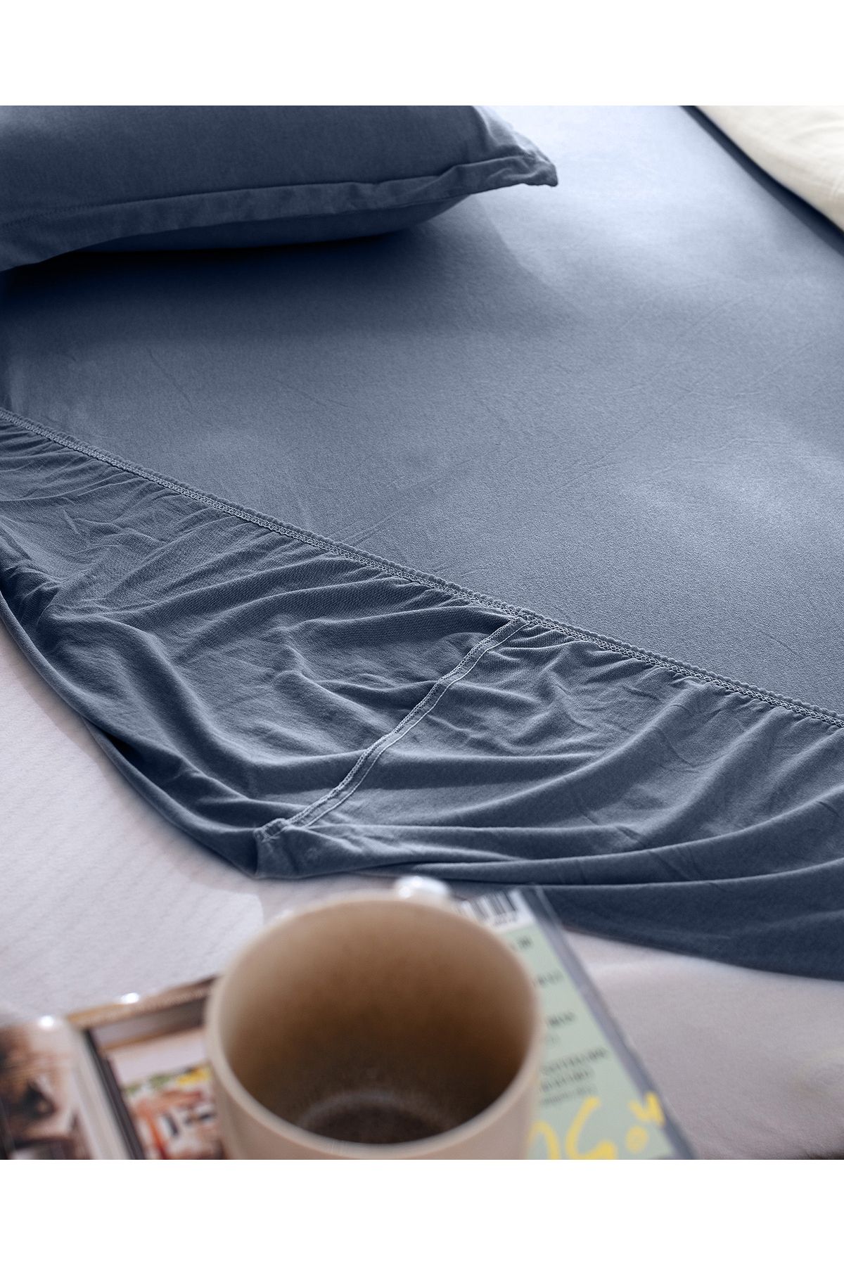 Madame Coco-Bobigny King Size Supersoft Comforter Set - Indigo 8