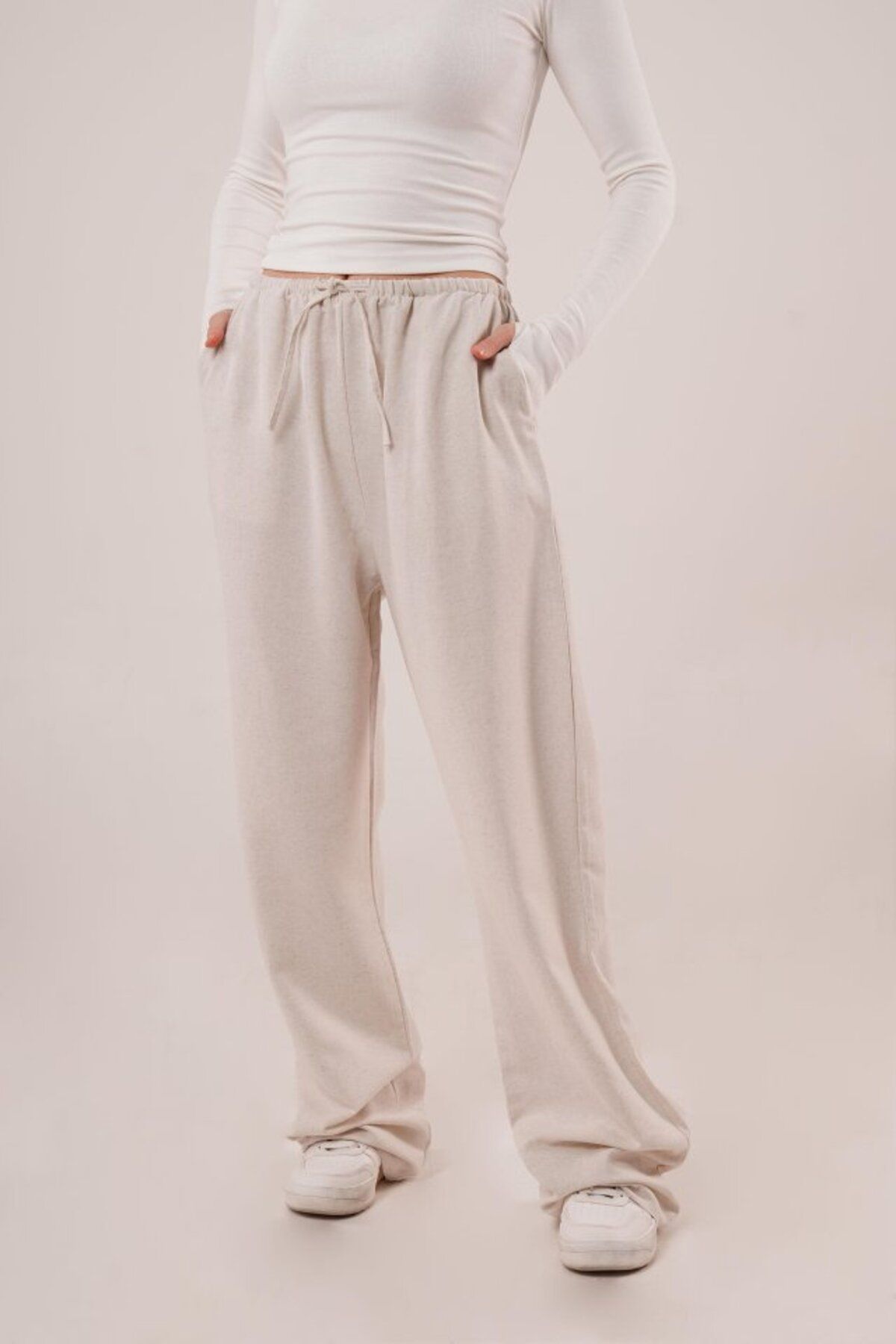 Simala-Linen Ecru Trousers with Pocket and Tie Detail 3