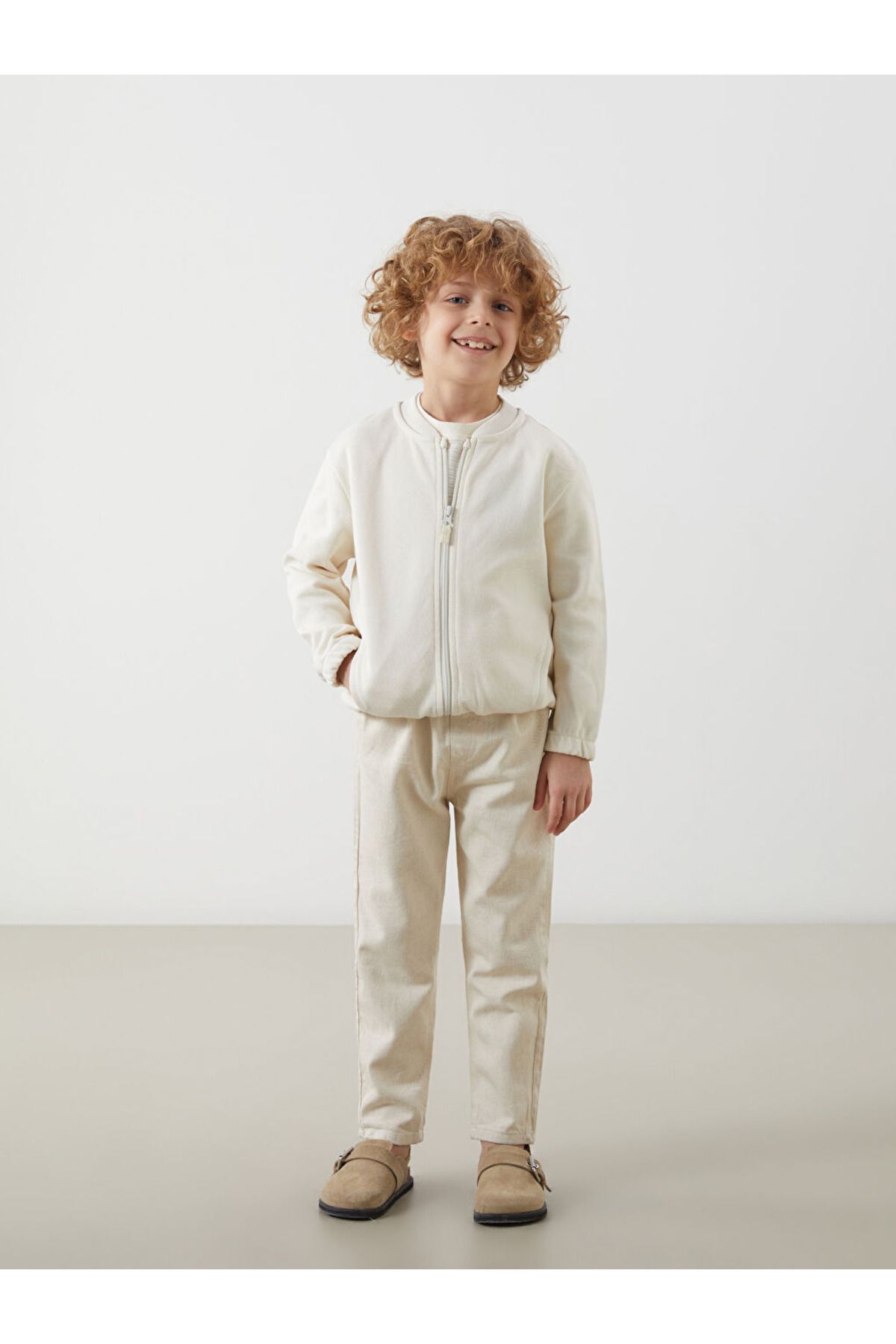 LC Waikiki-Standard Mold Cotton Pique Fabric Baby Boy Zippered Sweatshirt 2