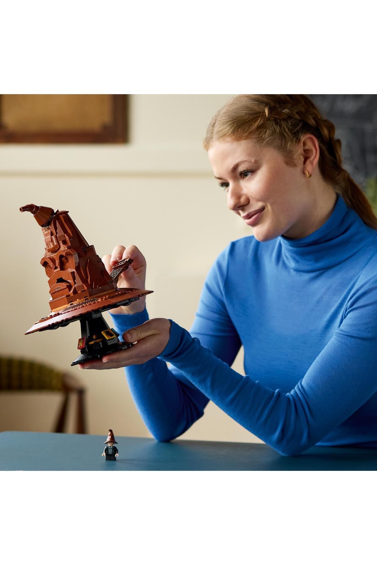 LEGO-® Harry Potter™ Talking Sorting Hat 76429 - Construction Set for Ages 18 and Up (561 Pieces) 8