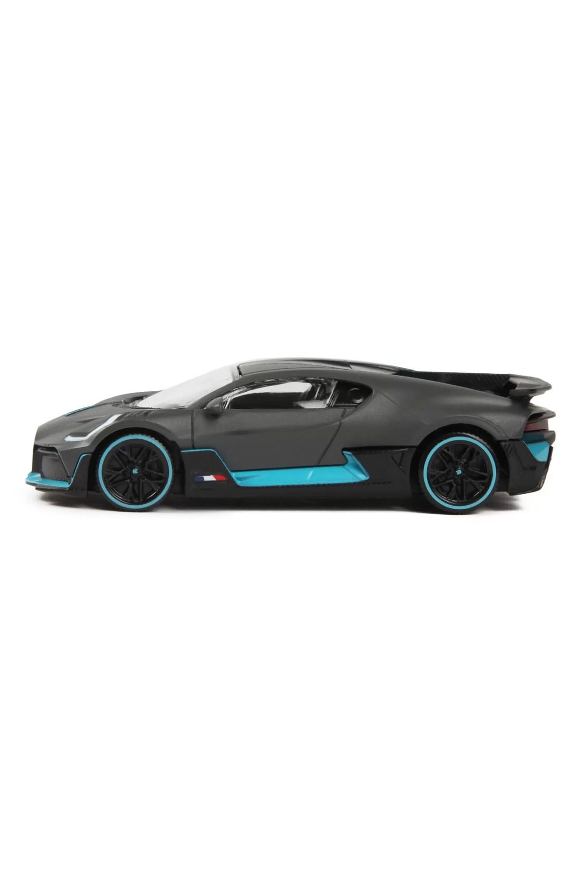 Rastar-Bugatti Divo Metal Car 1:43 Scale 5