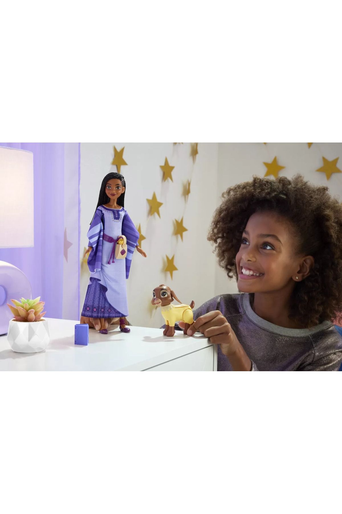 mattel-Disney Wish Asha Doll Set With Accessories 3
