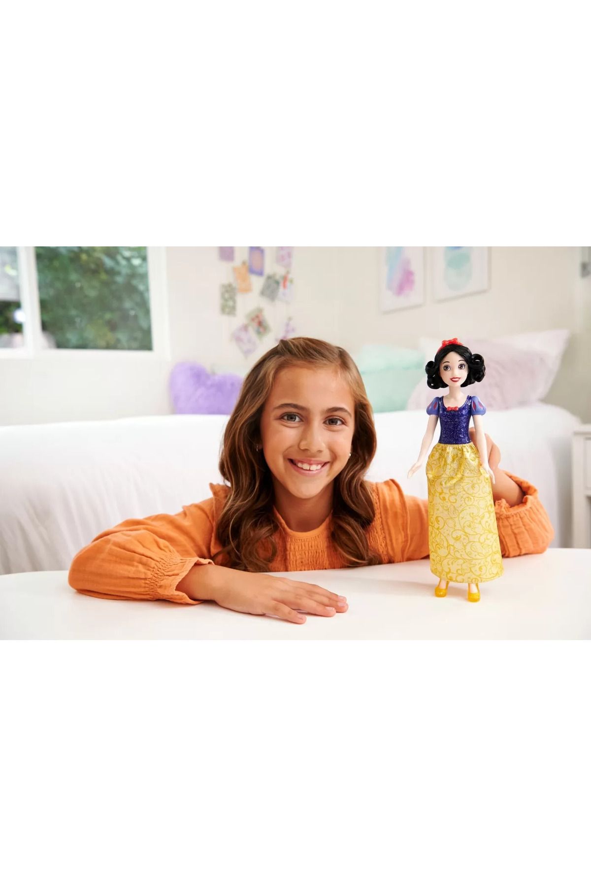 mattel-Disney Princess Papusa Alba Ca Zapada 4