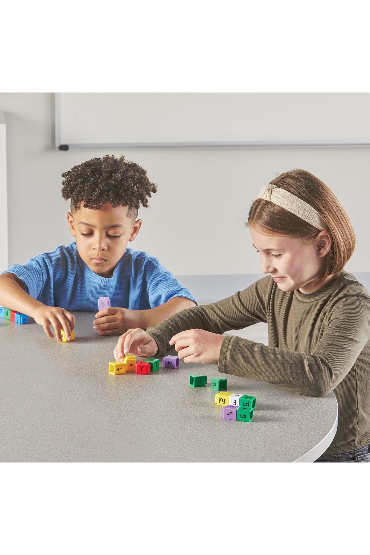 Hand2Mind-Reading Rods Cubes - Elements Of Phonetics 5