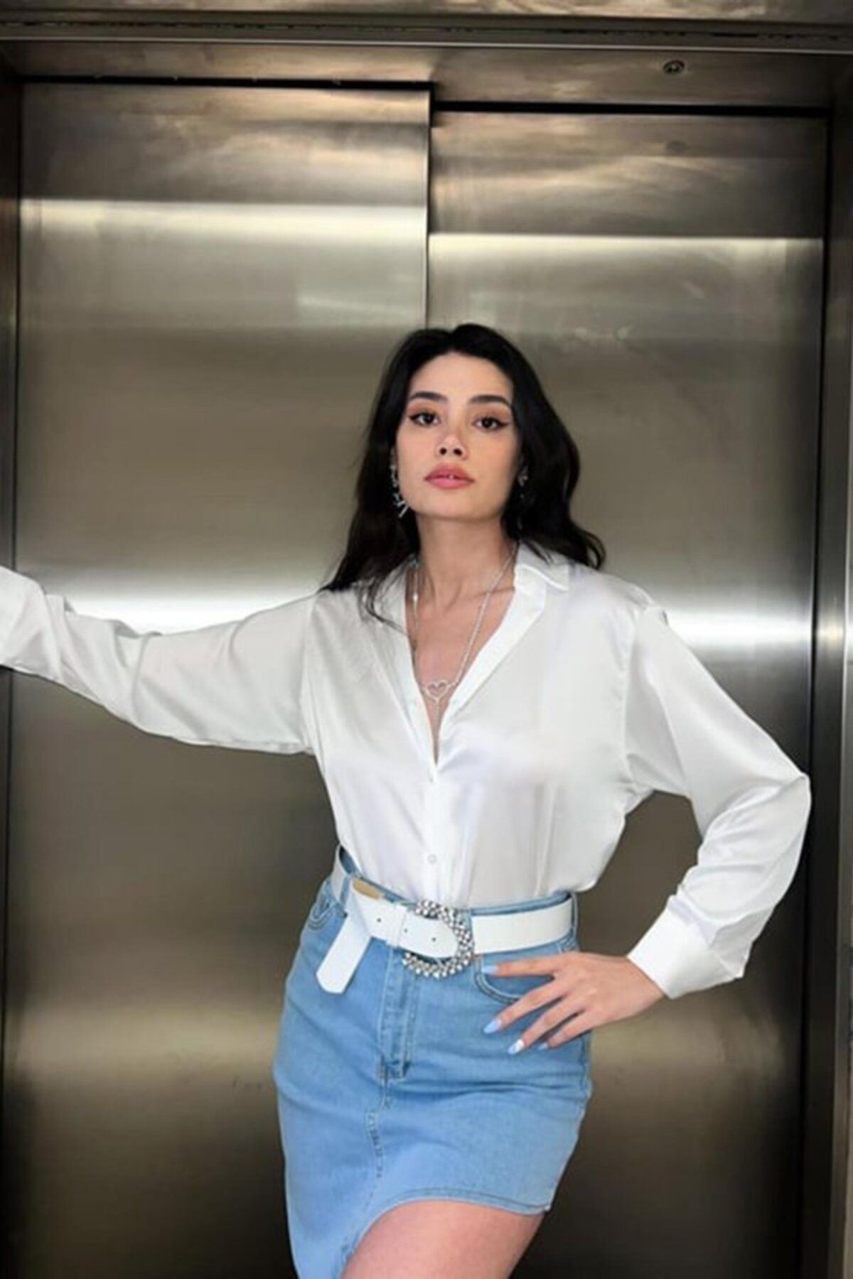 ceylinmoda Beyaz Saten Gömlek