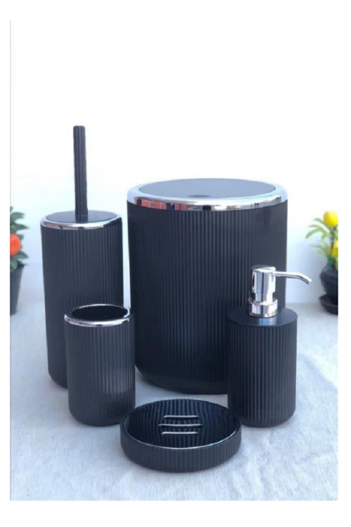 entarzlife-5 Piece Black & Black Bathroom Set Trash Can Toothbrush Holder Soap Dish Brush Holder Set 1