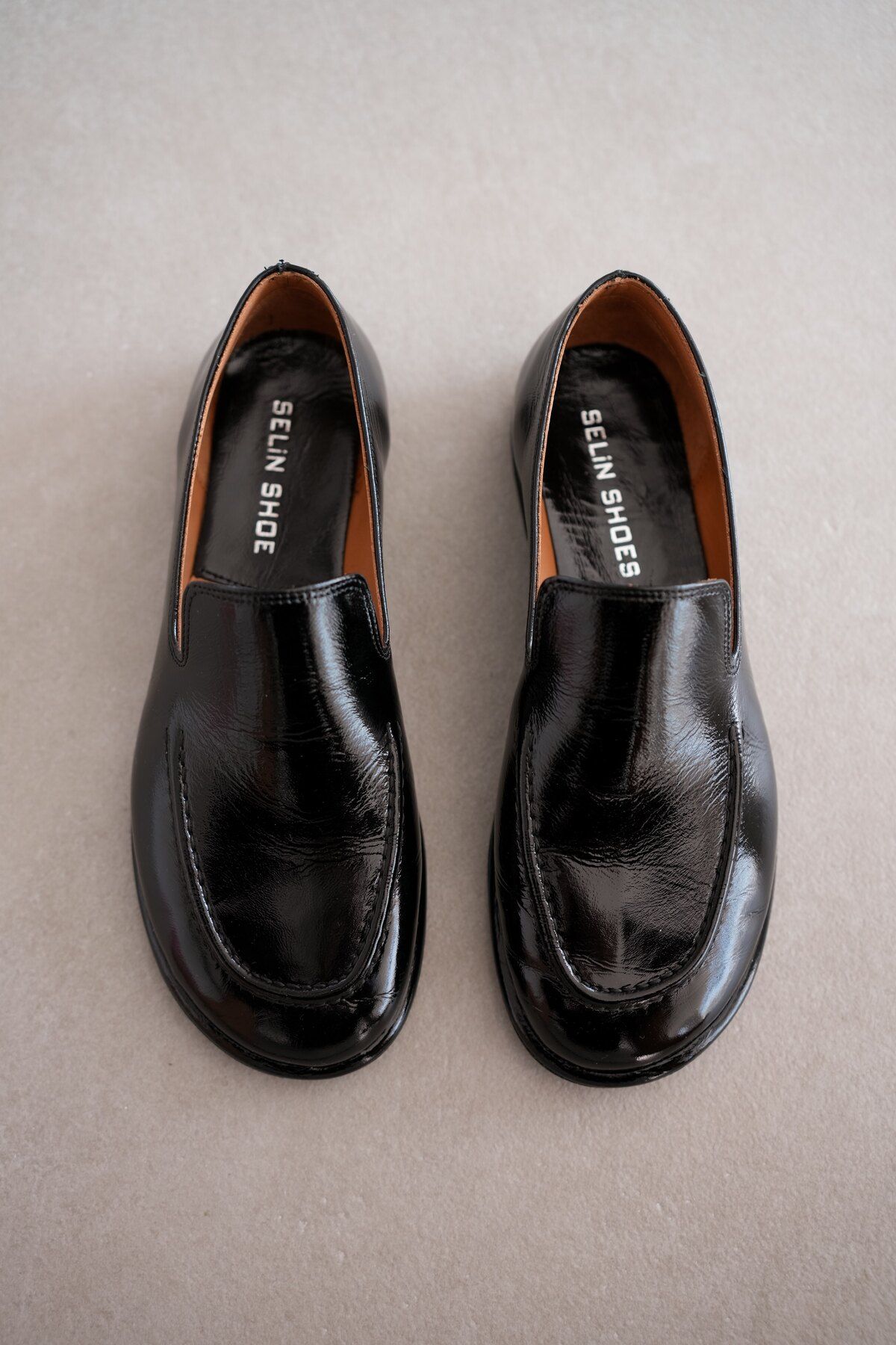 selinshoes-Loafer de damă Cobie din piele naturală - Piele lacuită neagră 3