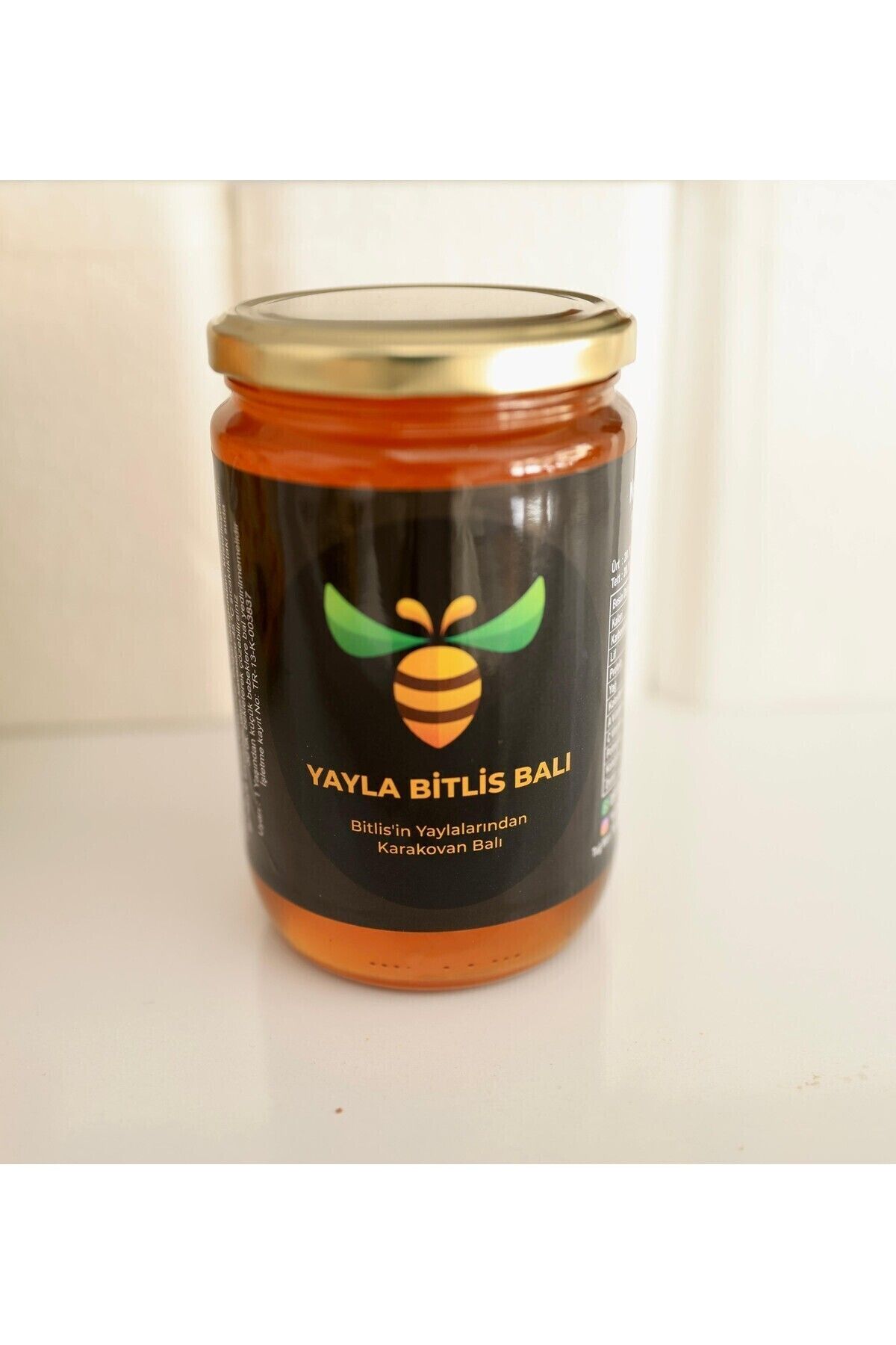 YAYLA BİTLİS BALI Yayla Bitlis Balı - Hakiki Bitlis Balı - Süzme Karakovan Çiçek Balı - Net 1000 gr Süzme Bal