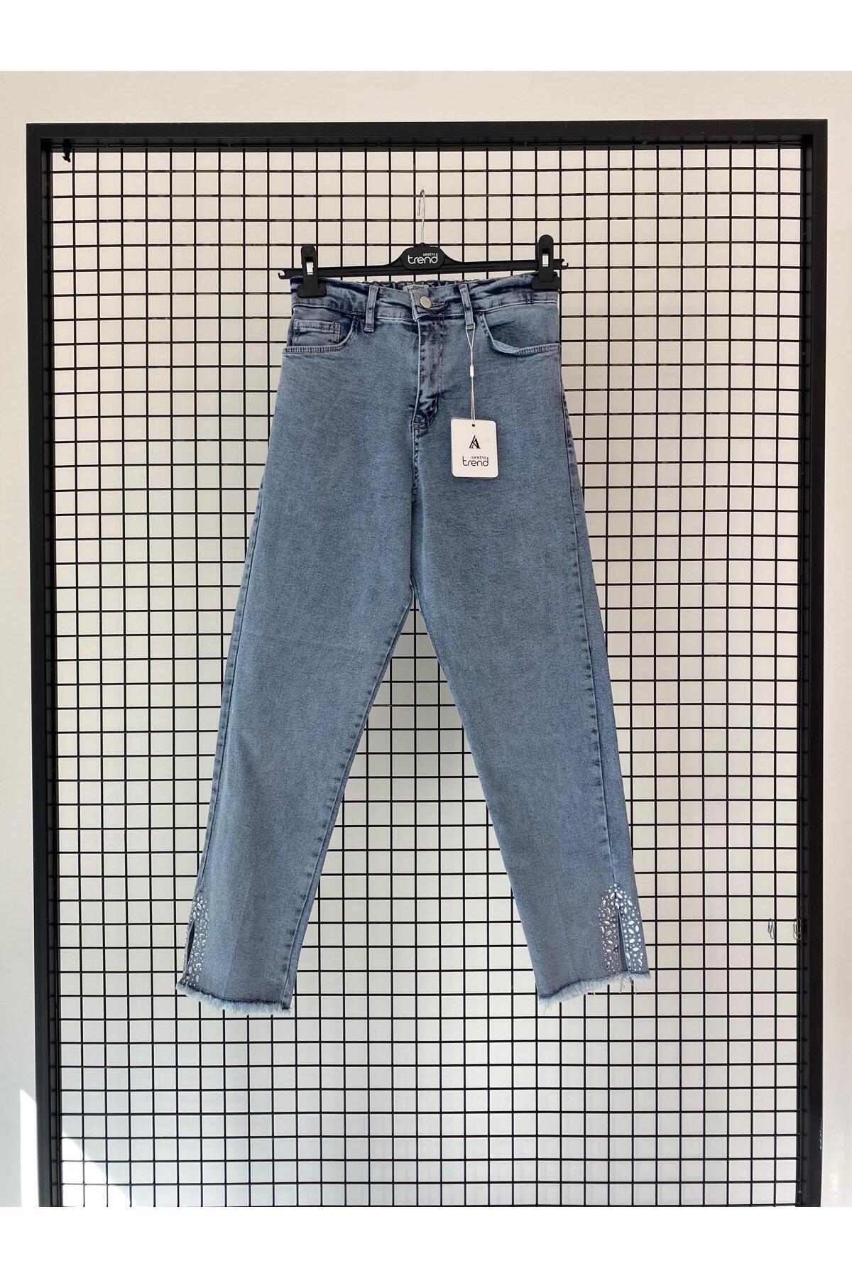 Armine-Jeans 1
