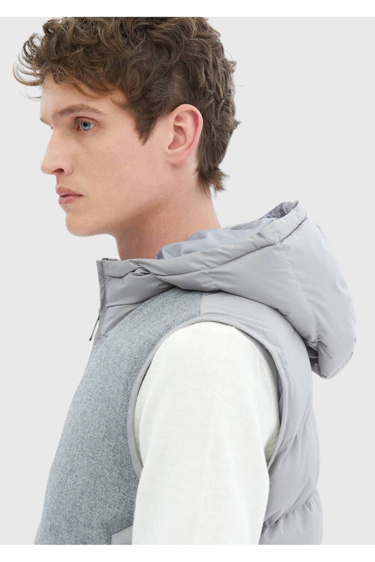 Ramsey-Gray Woven Sports Vest 5