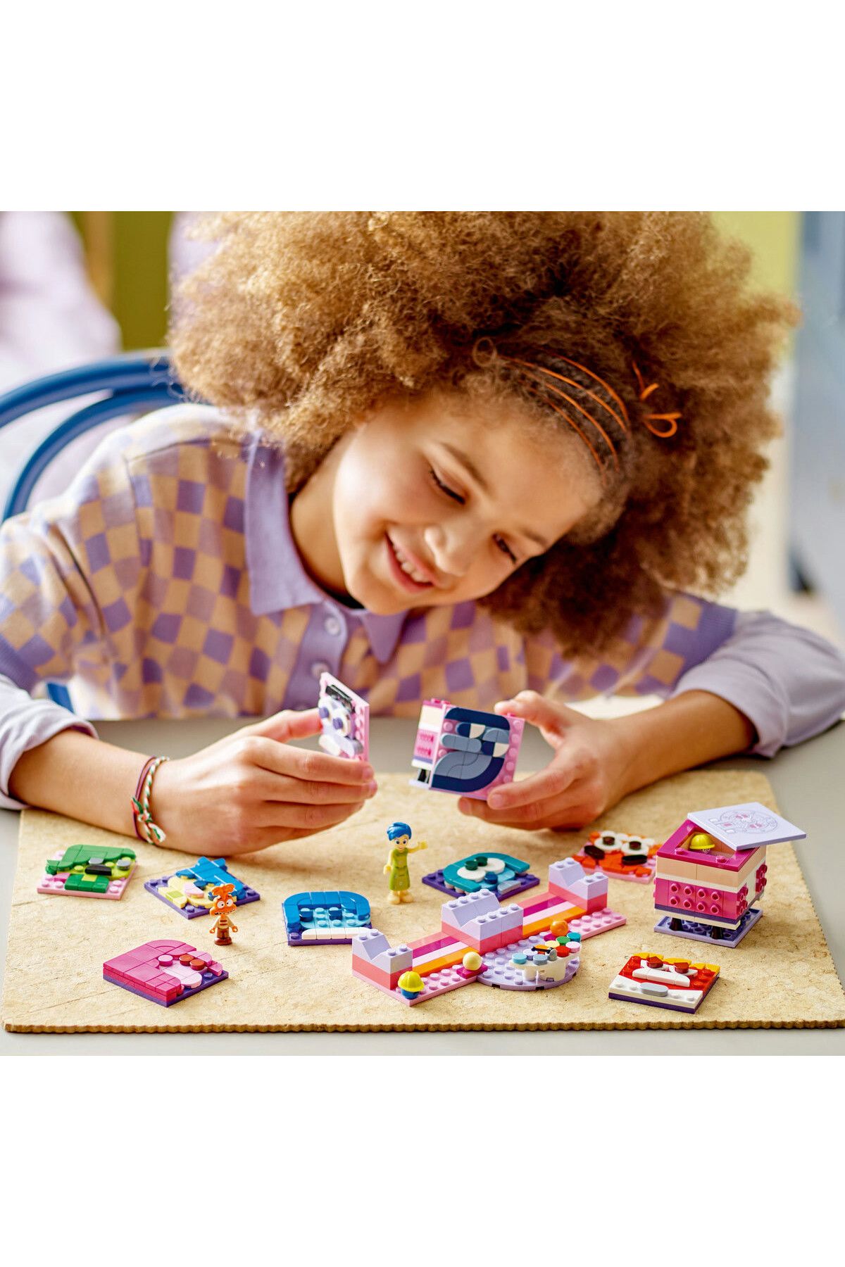 LEGO-LEGO Dots Set - Inside Out: Cubes with Emotions (43248) 4