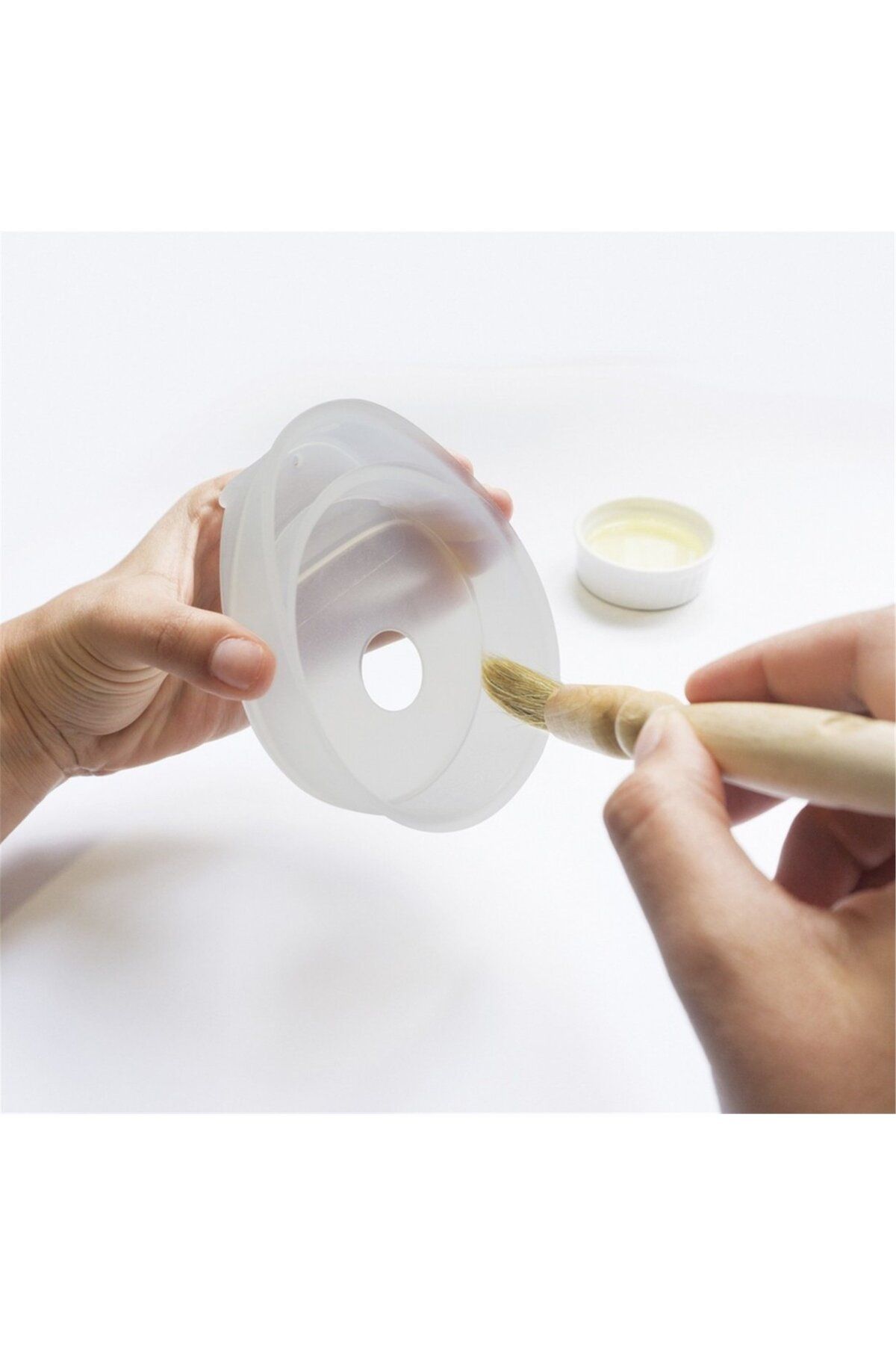 Joseph Joseph-Froach Pods ™   2-Piece Egg Mold 2
