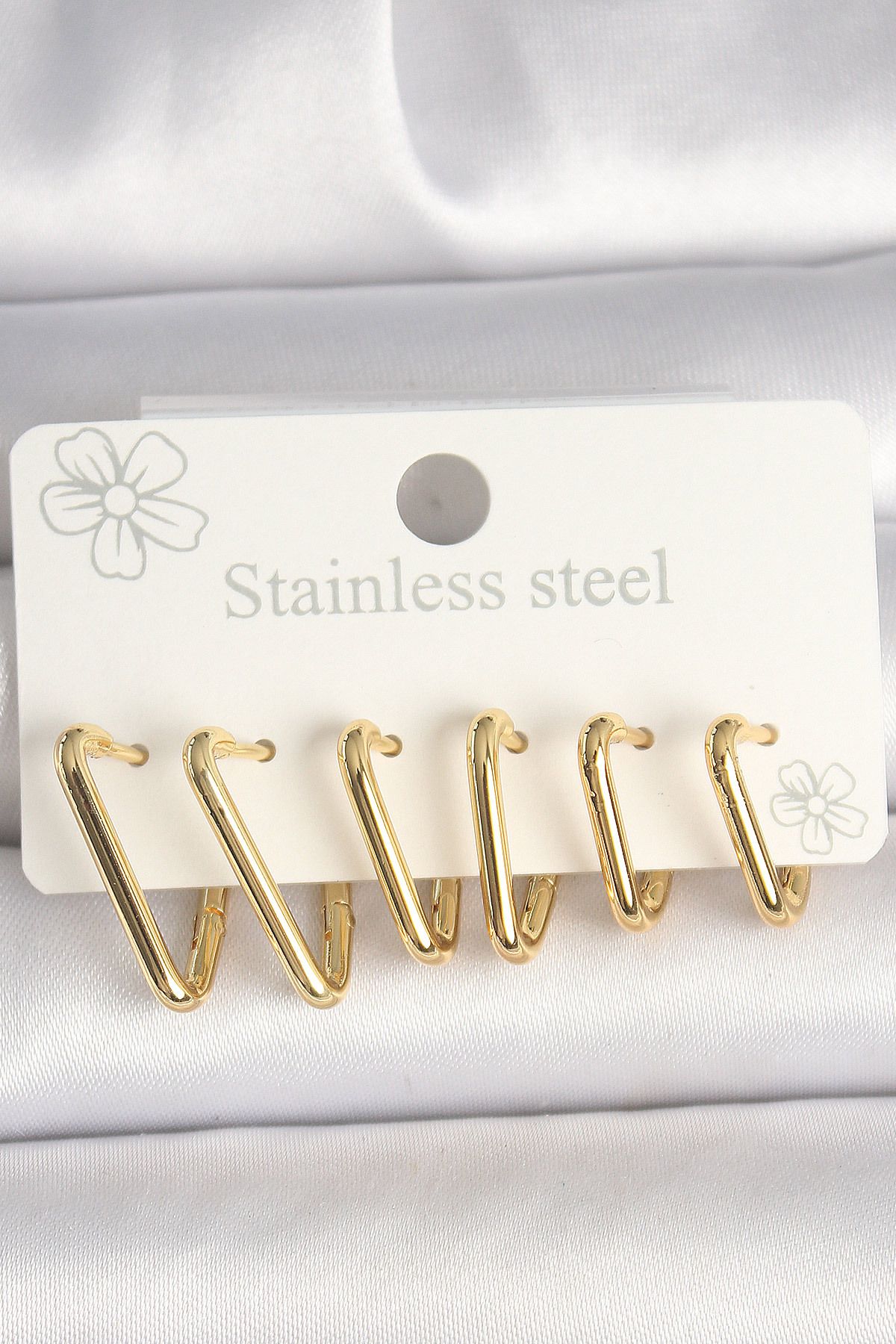 BZK ACCESSORİES 316L Çelik Gold Renk Üçgen Model Kadın Küpe Seti
