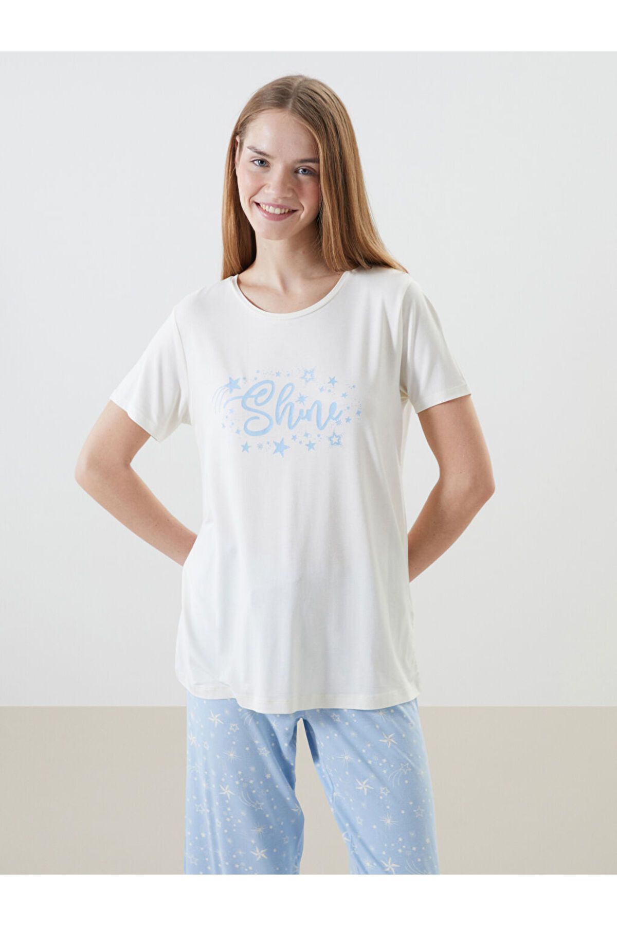 LC Waikiki Bisiklet Yaka Baskılı Kadın Pijama Takımı