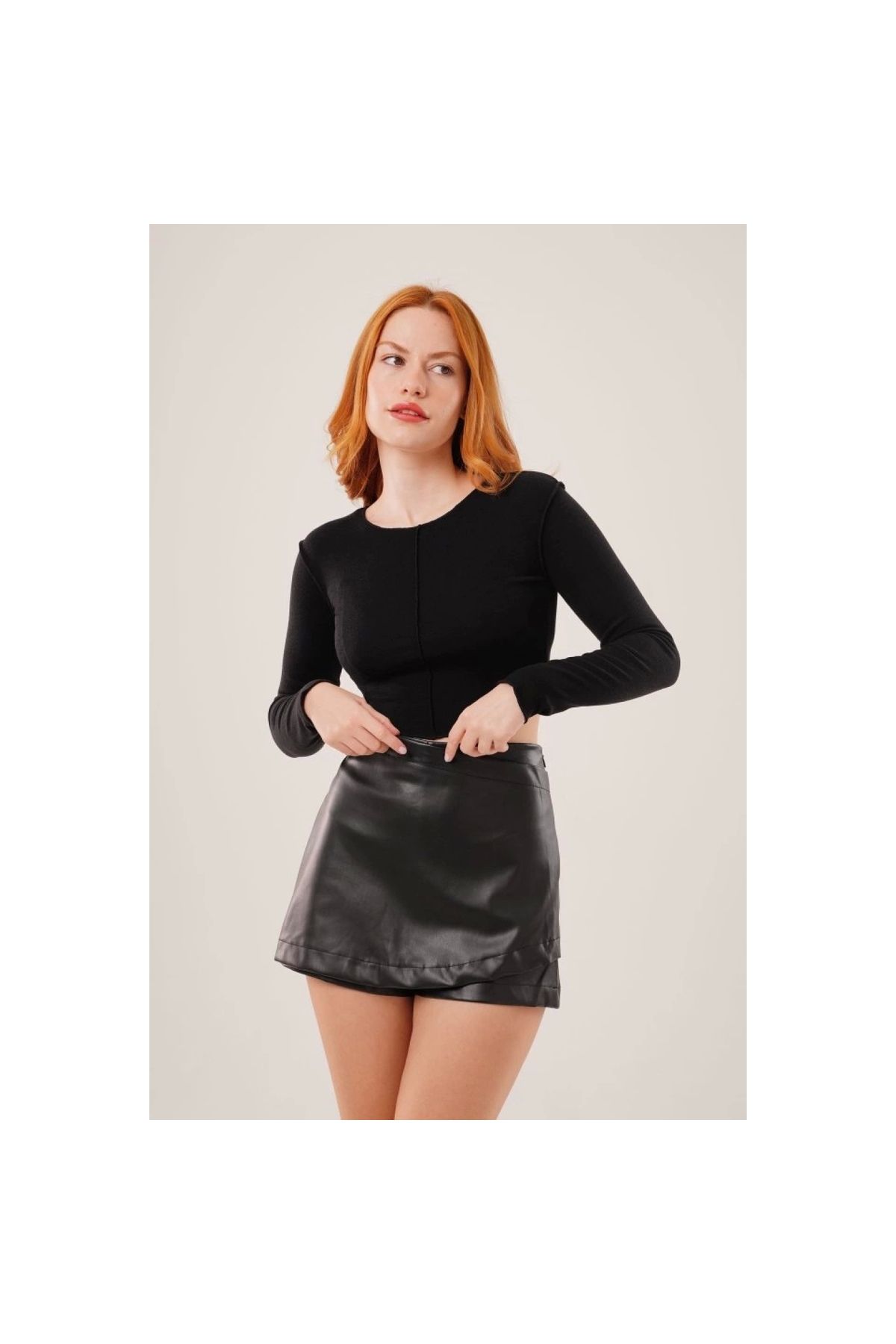 Narnuga MARSiLYAN- Ters Dikişli Basic Body Bluz