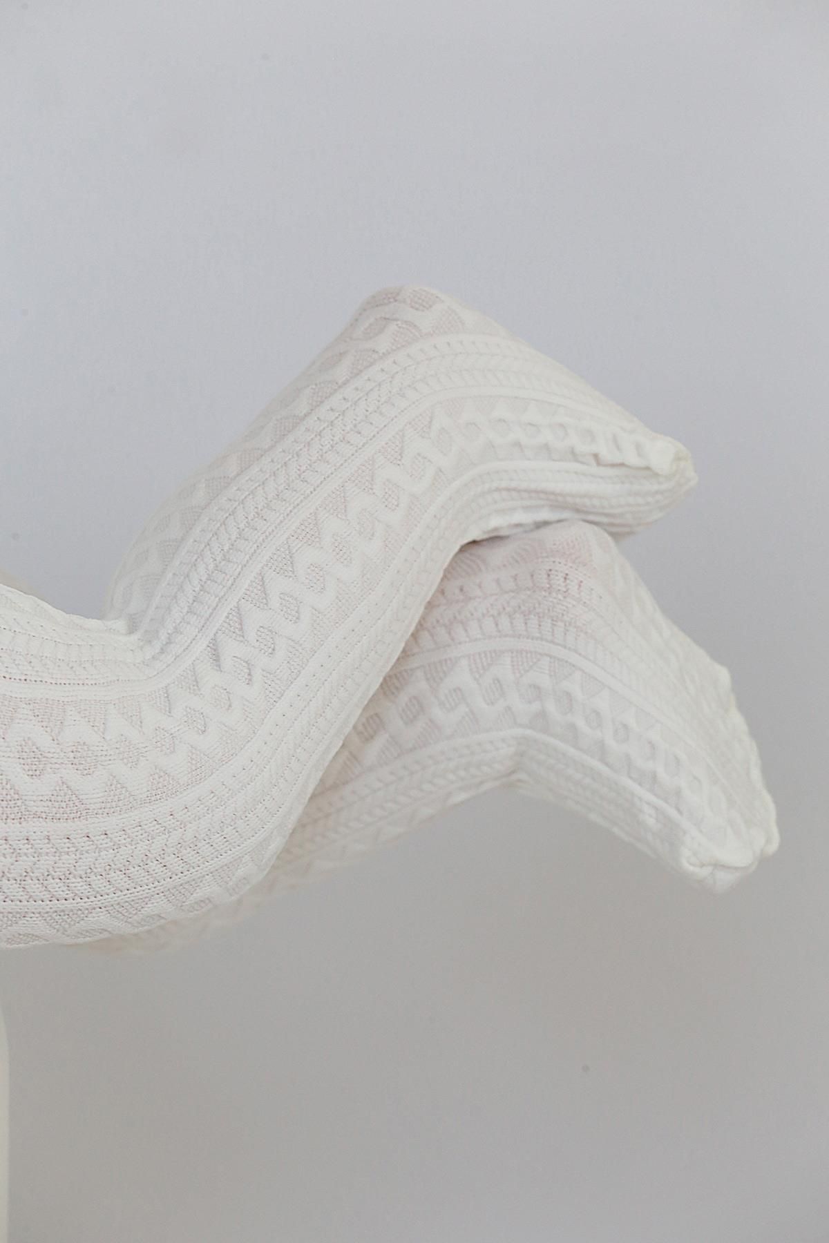 Daymod-Baby Benan Cream Color Self Patterned Thick Pantyhose 3