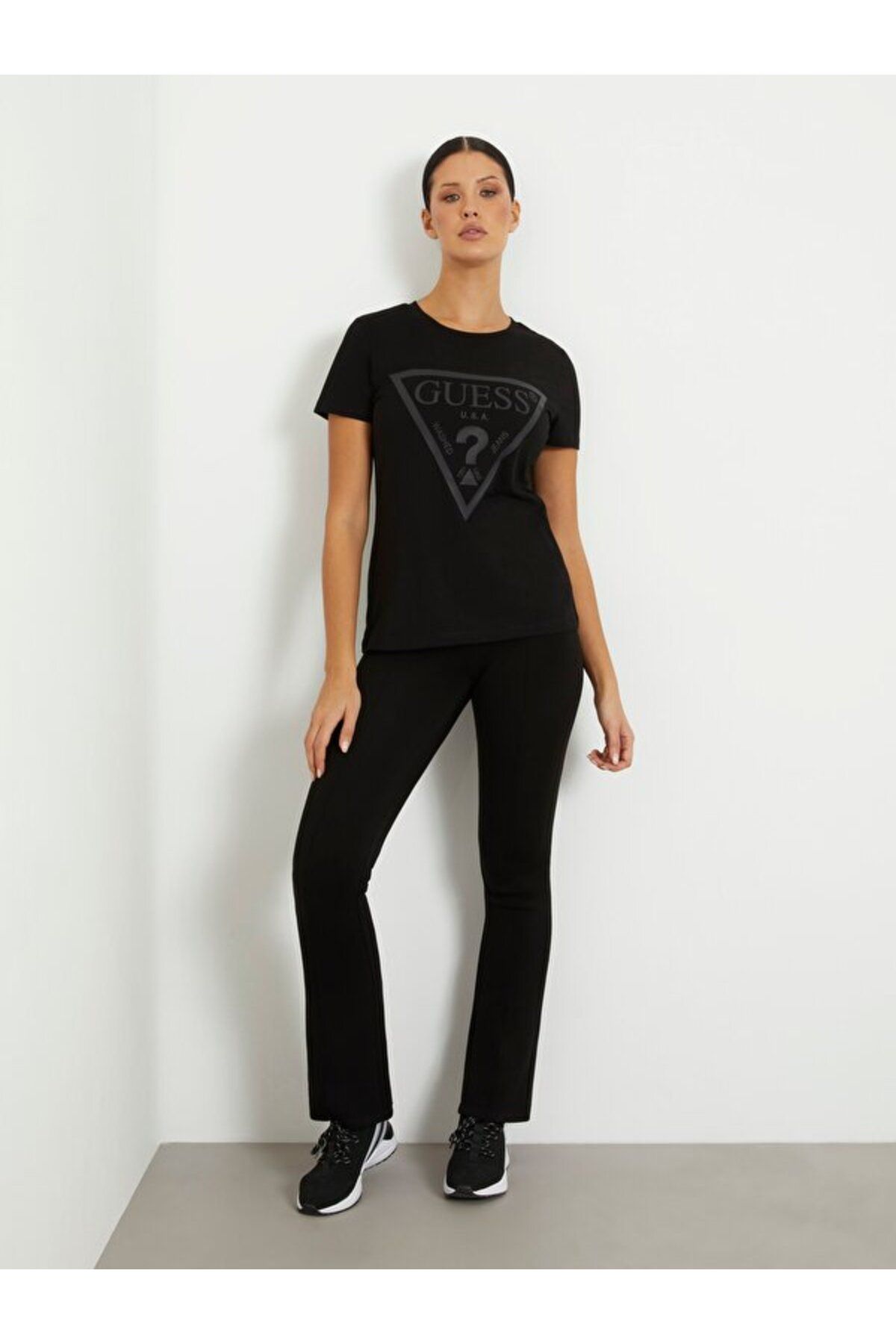 Guess-Adele Ss Cn Tee 2