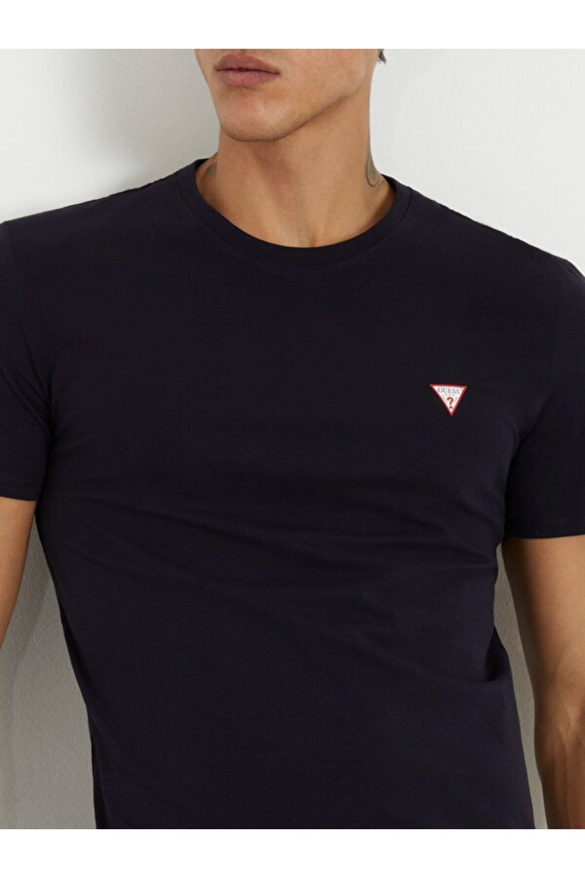 Guess-Pánské tričko Cn Ss Core Tee Slim Fit 4