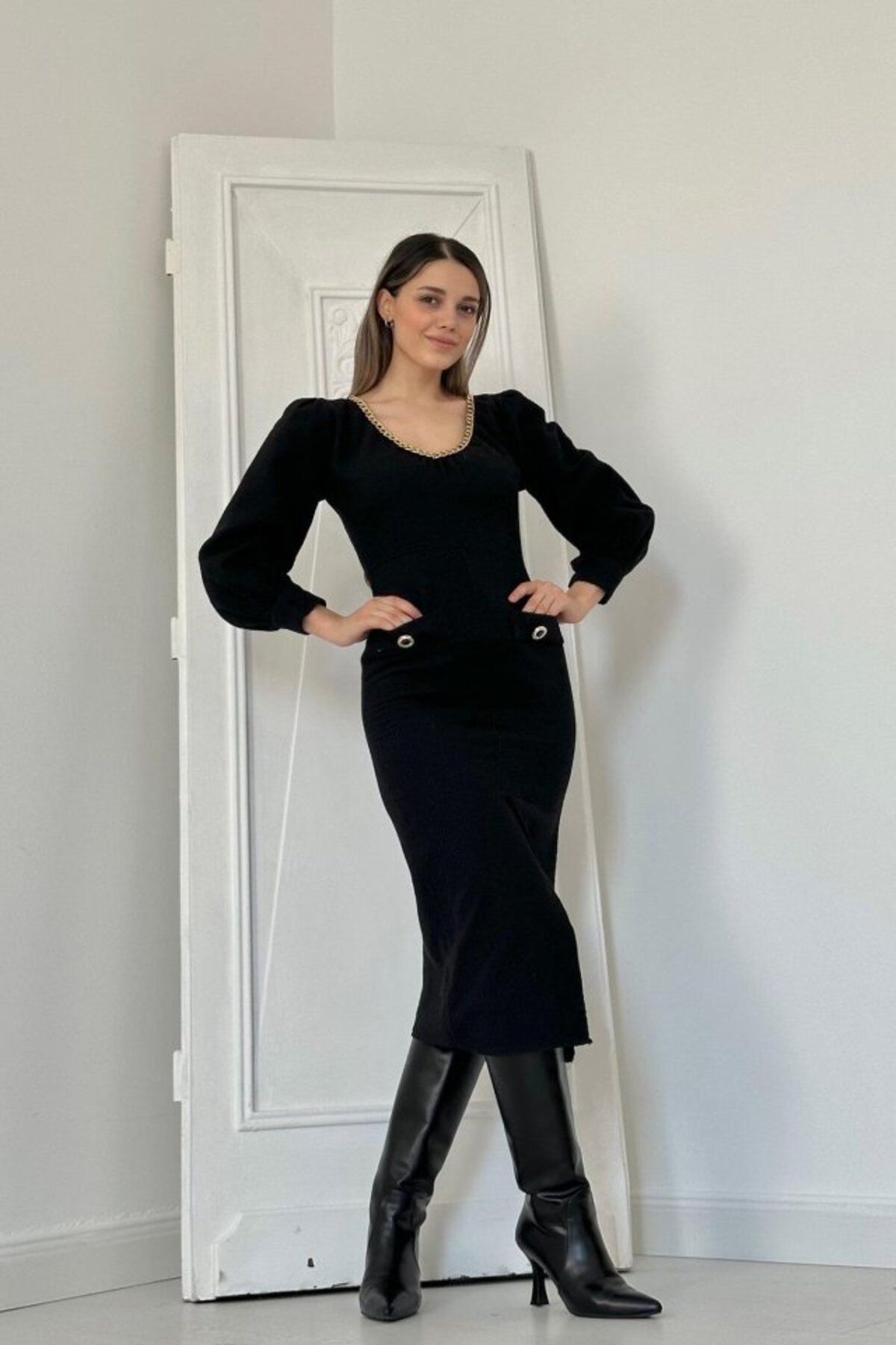 MRA Fashion Siyah Geniş Boğazlı Elbise