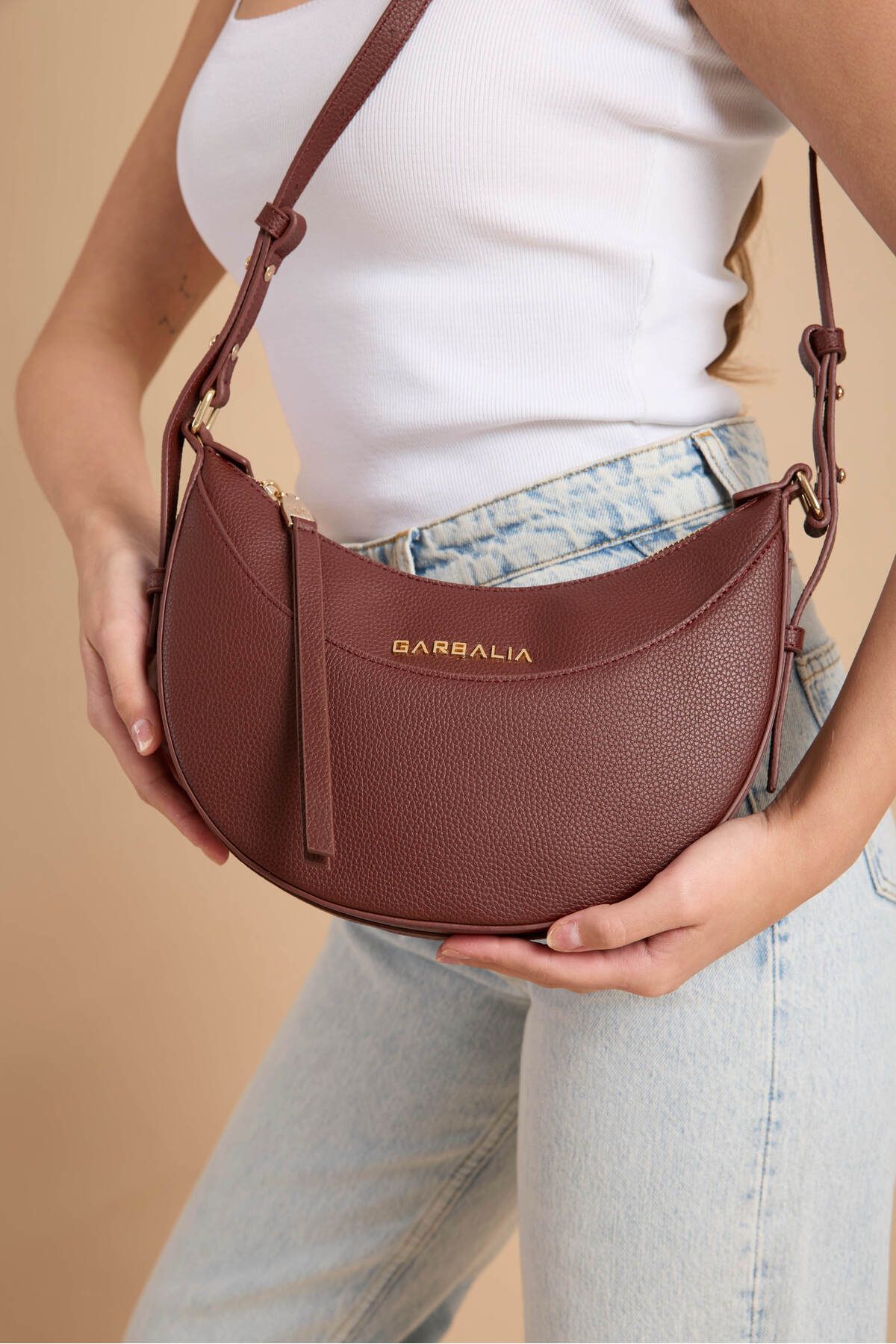 Garbalia-Santorini Women's Oval Claret Red Shoulder Bag with Zipper Lock and Adjustable Strap Pocket Compartment 3