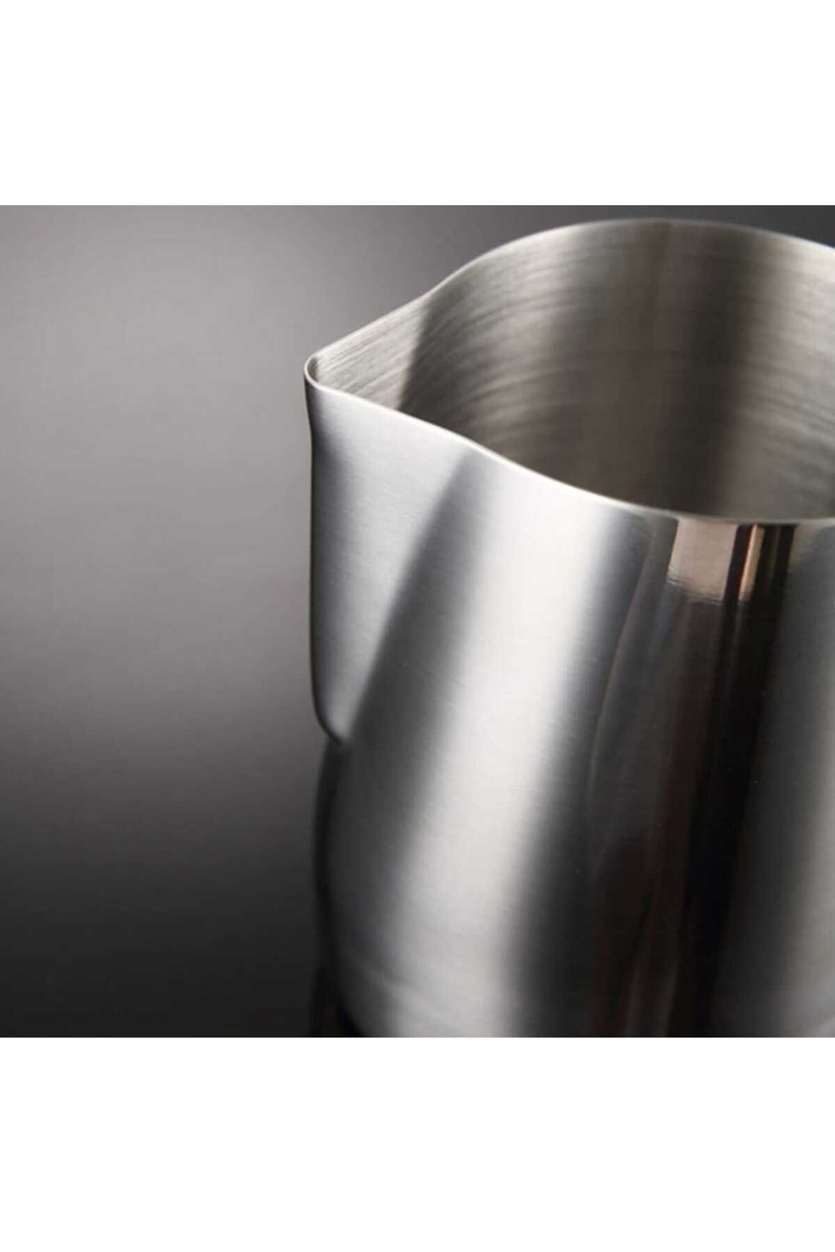 Generic-Stainless Steel Milk Frothing Pitcher for Espresso and Latte Steam 600ml 3