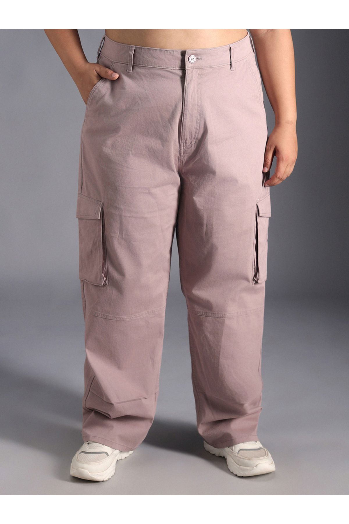 High Star By Styli-Plus Size High Rise Straight Leg Cargo Pants 1