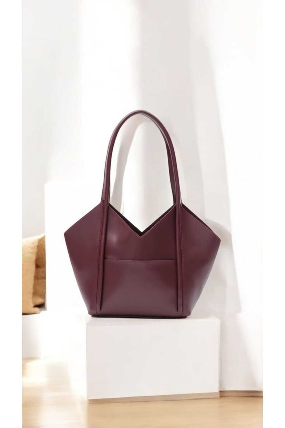 The Vega Bag Bordo Asimetrik Omuz Çantası