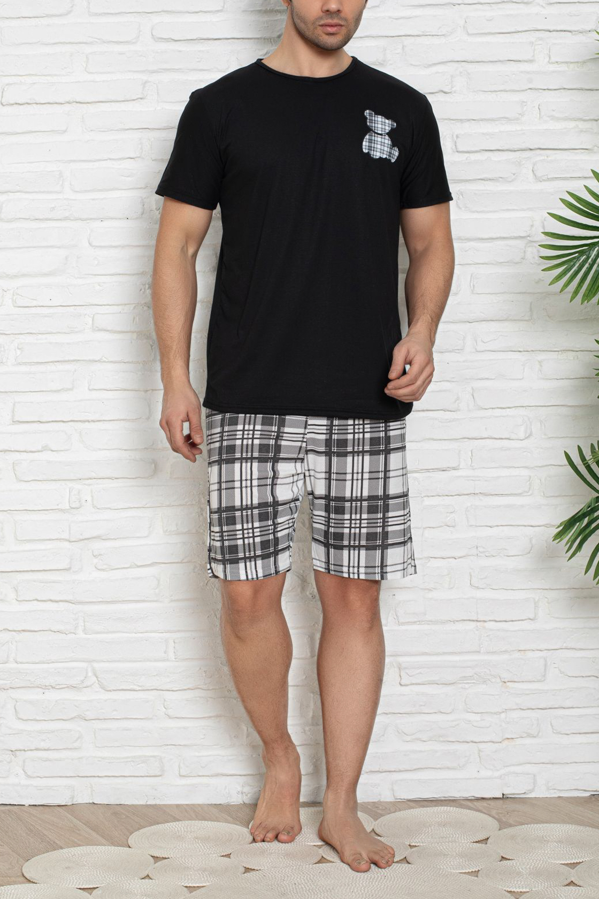Trendyol Kollektion Schwarzes Strick-Pyjama-Set mit normaler Passform und kar...