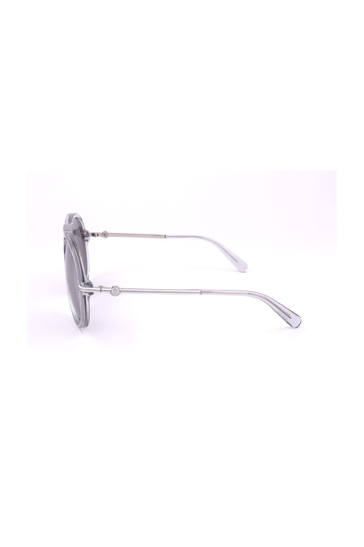 Moncler-Ml Sun Model 0288: Technology and Style Unite 3