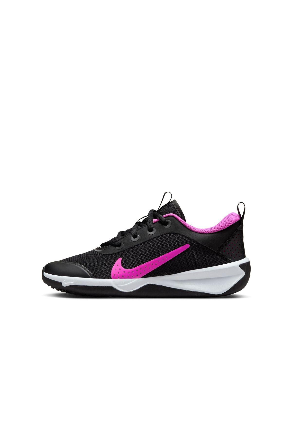 Nike-Omni Multi-Court Gs. 8