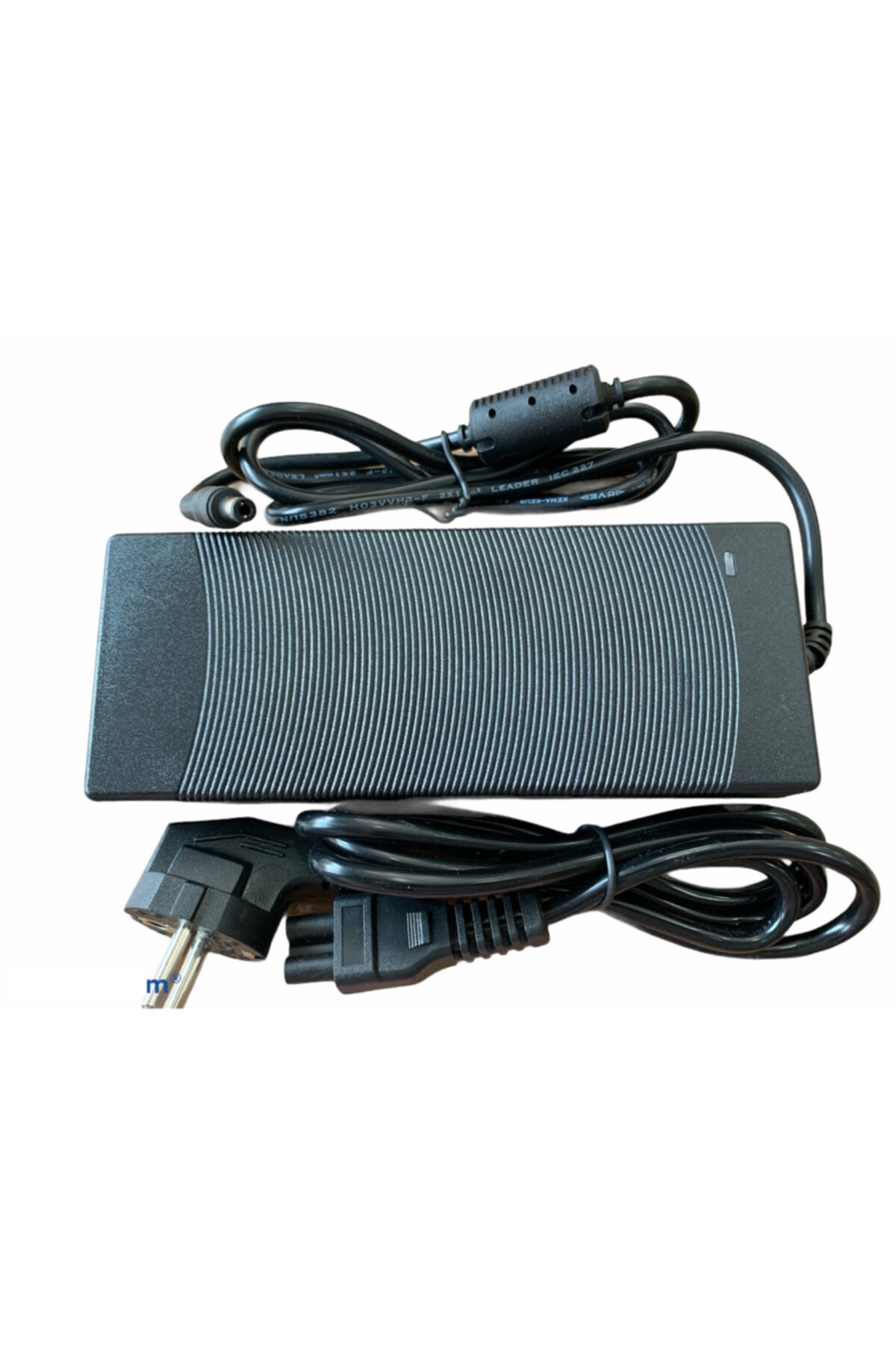 Kaliteli 24 Volt 5 Amper Plastik Kasa Masaüstü Adaptör 5.5mm*2.5mm Uç 2