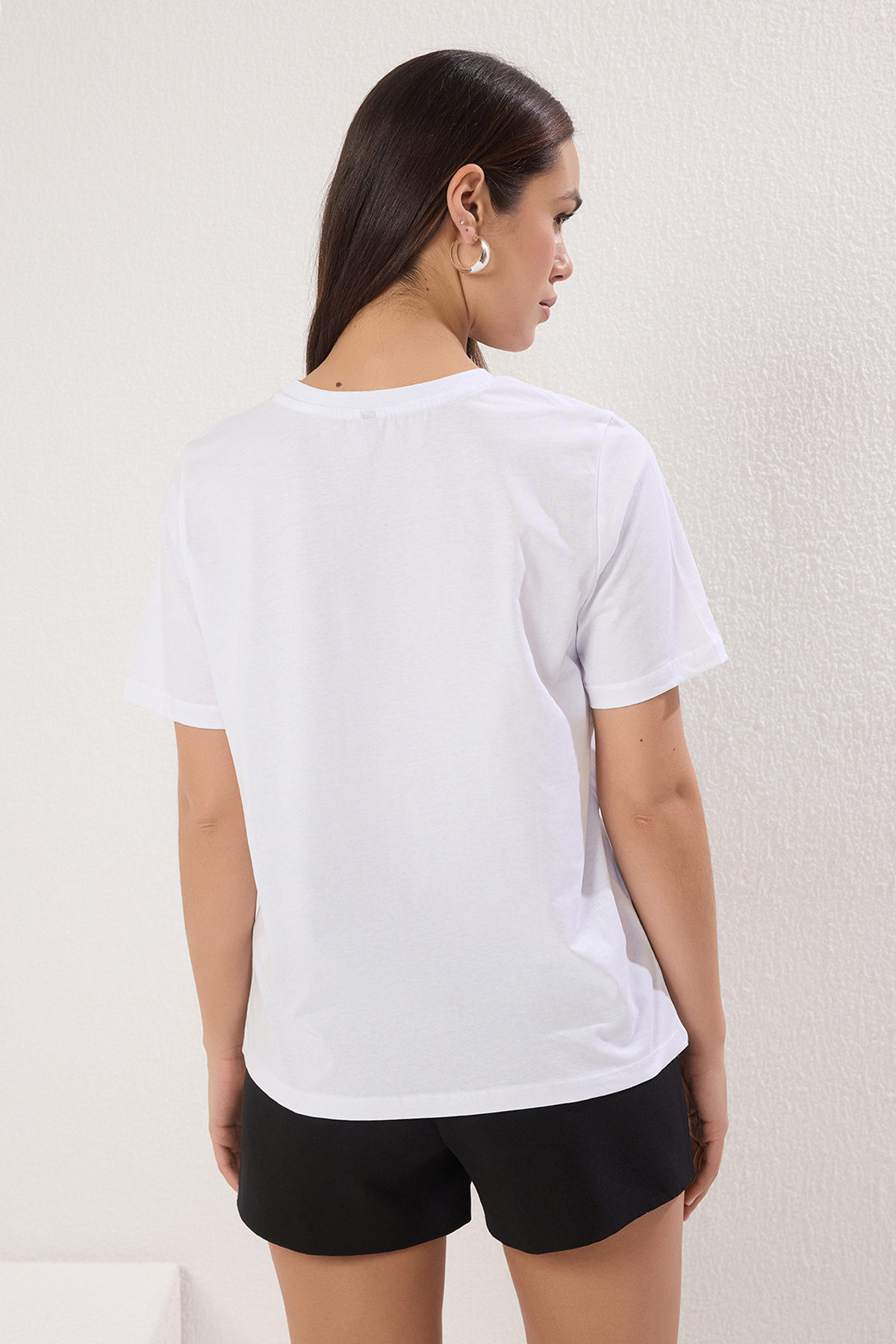 Trendyolmilla  Beyaz-Beyaz Basic %100 Pamuk Bisiklet Yaka 2'li Paket Örme T-Shirt TWOSS20TS0141 - Görsel 5