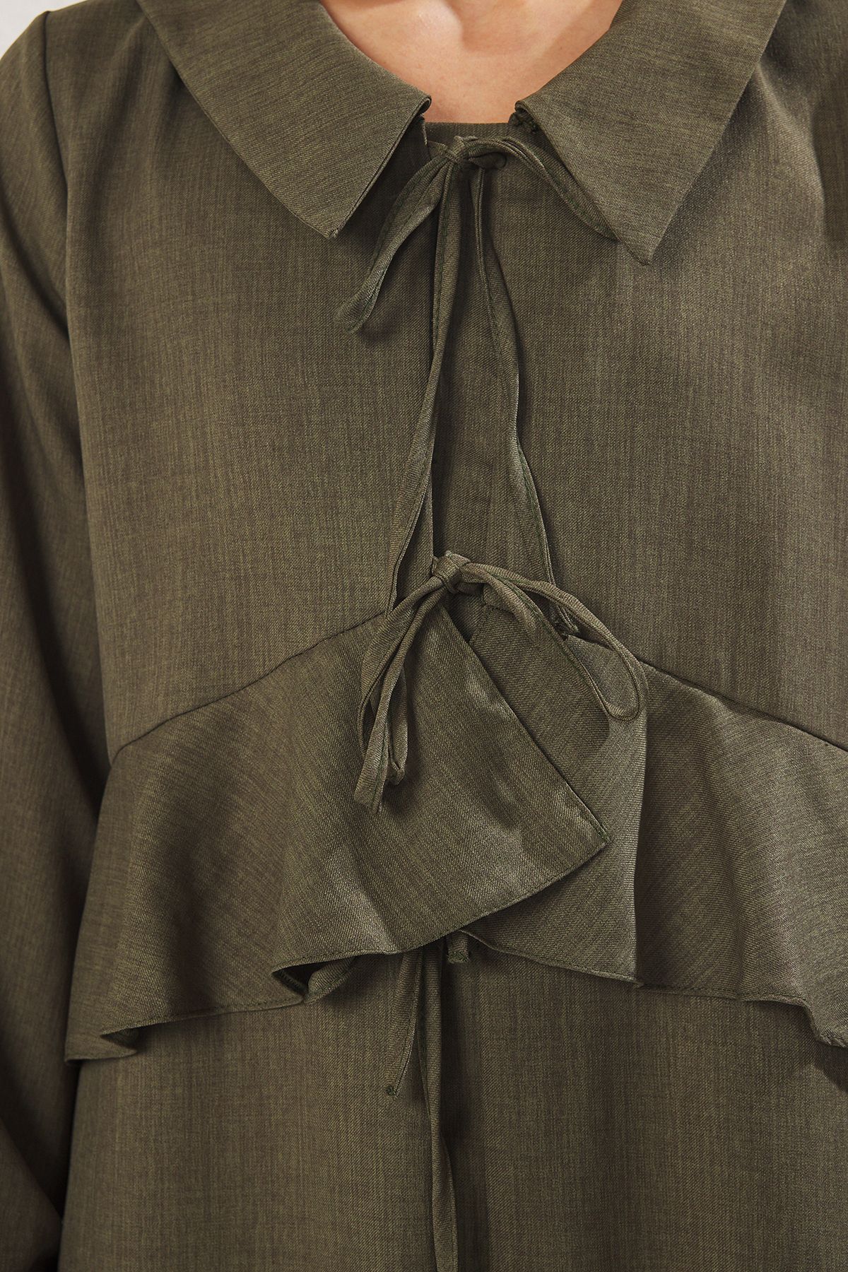 Trendyol Modest-Ruffle Detail Lacing Khaki Linen Top and Bottom Set Tctss25Us00022 3