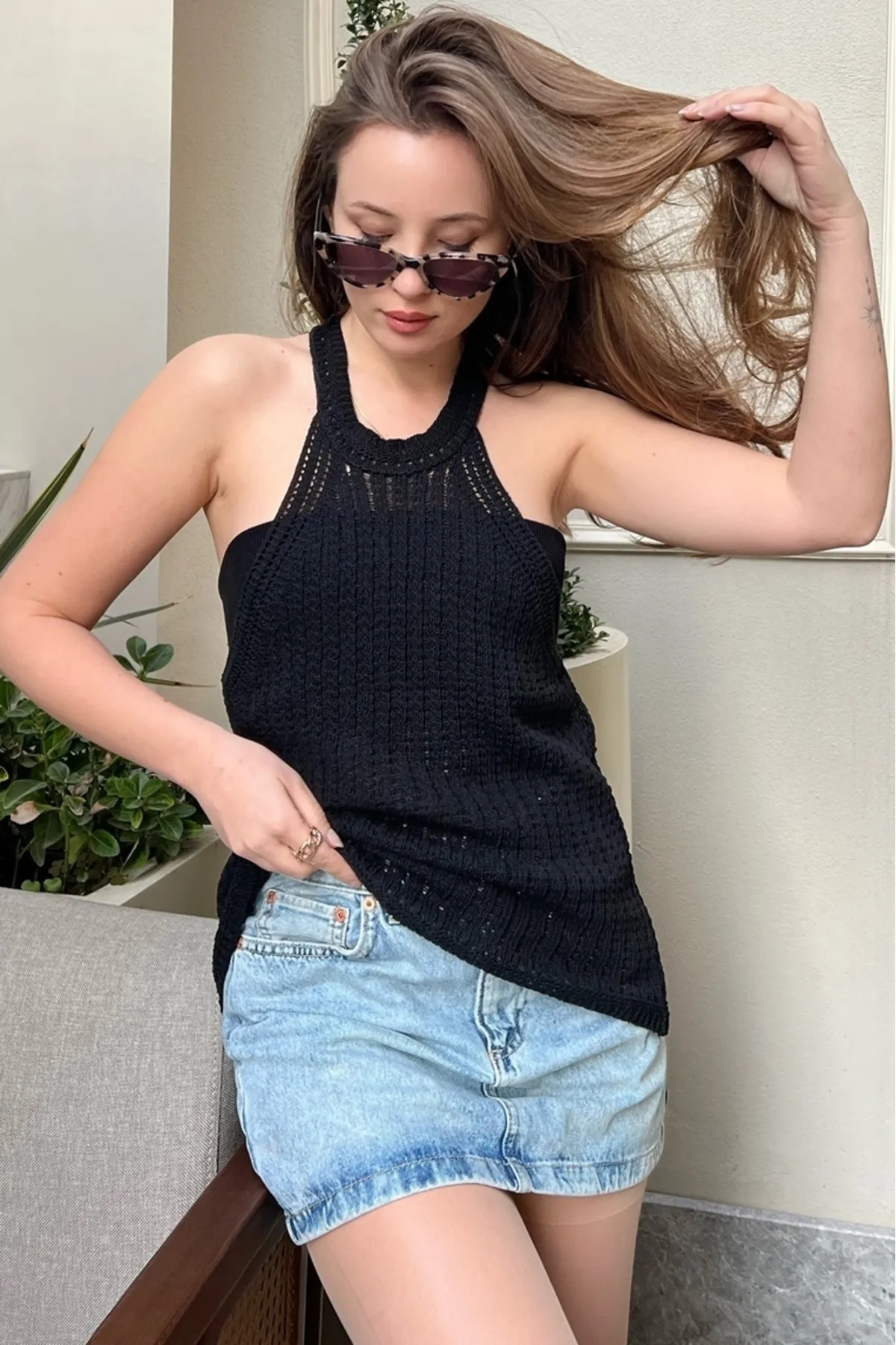 LUCCI Textured Halter Neck Blouse 3