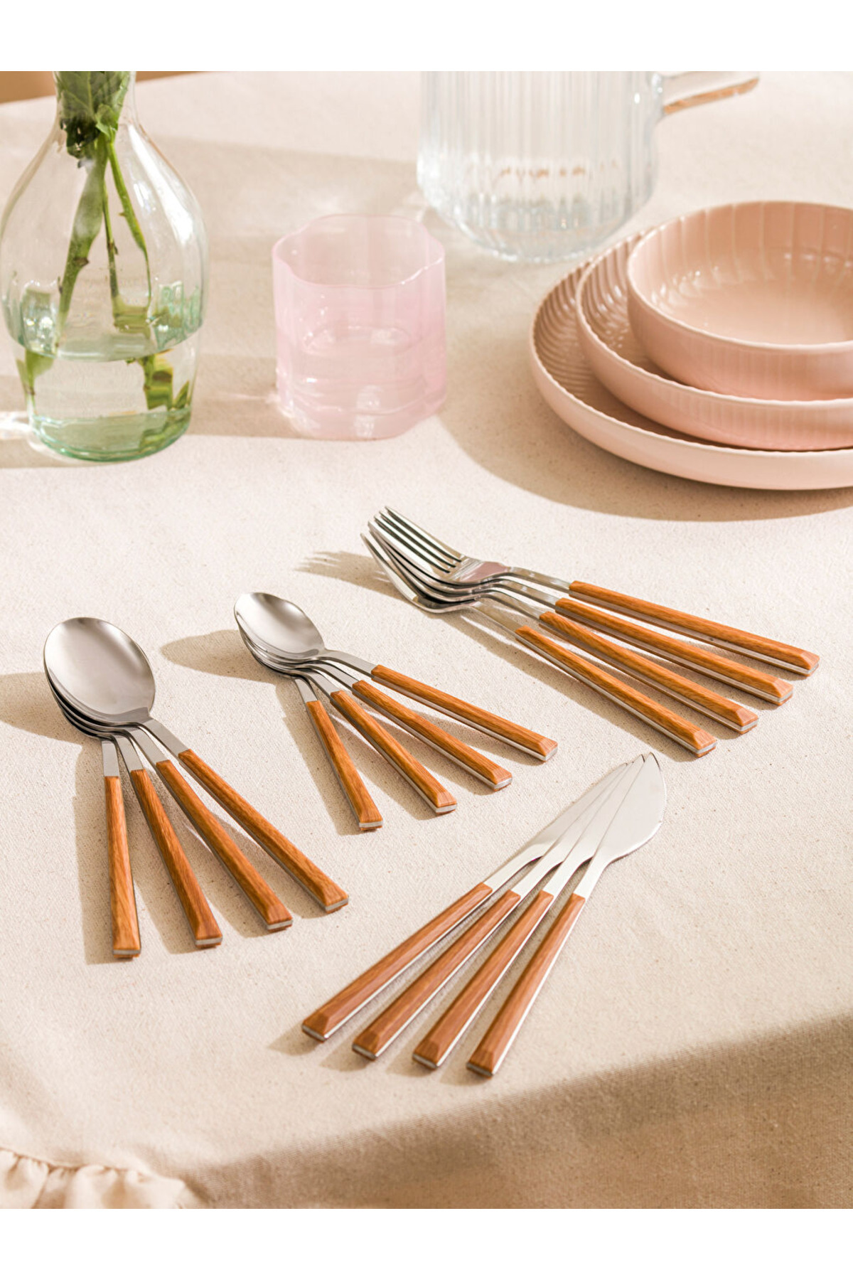 LC Waikiki-New Collection 4 Personality 16 Piece Spoon and Knife Set 3