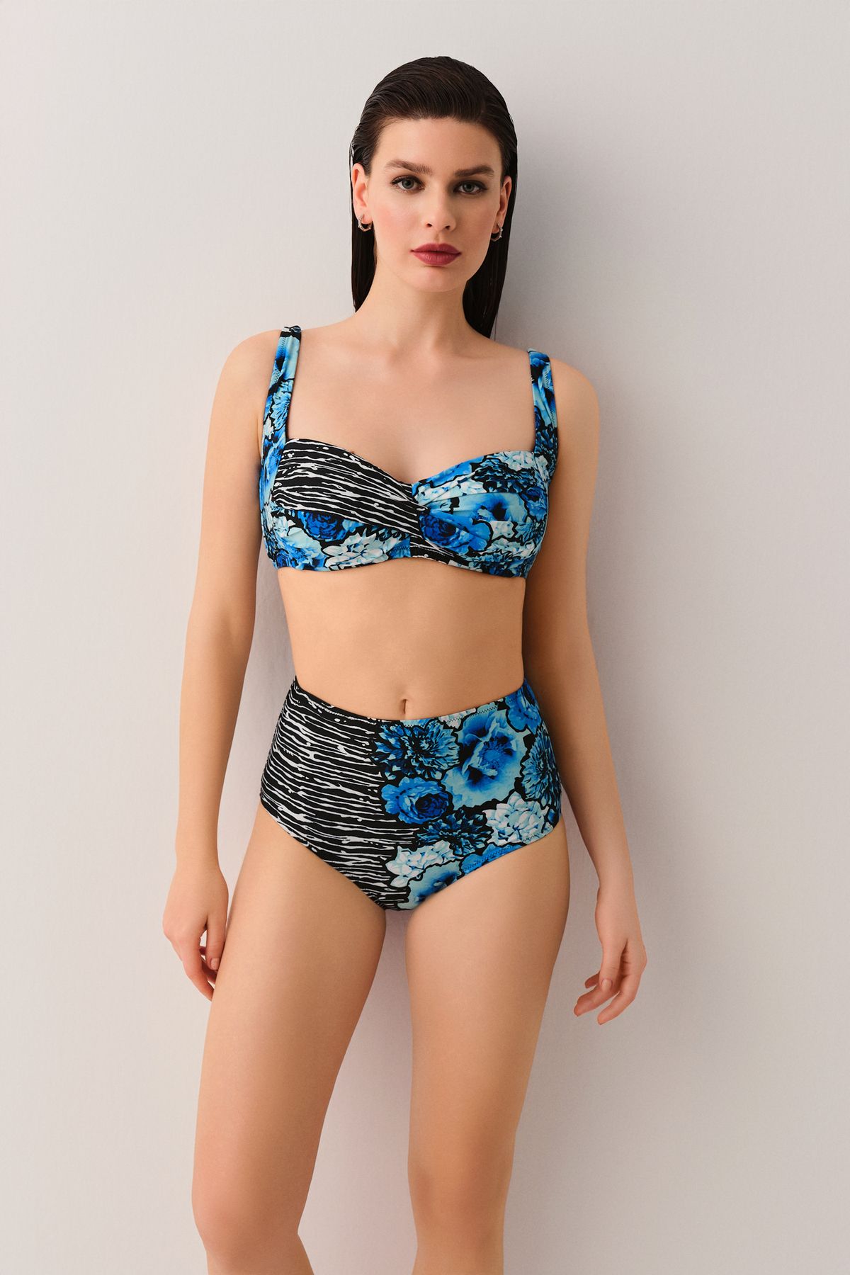 SUWEN-Azure High Waist Bikini Bottom 3