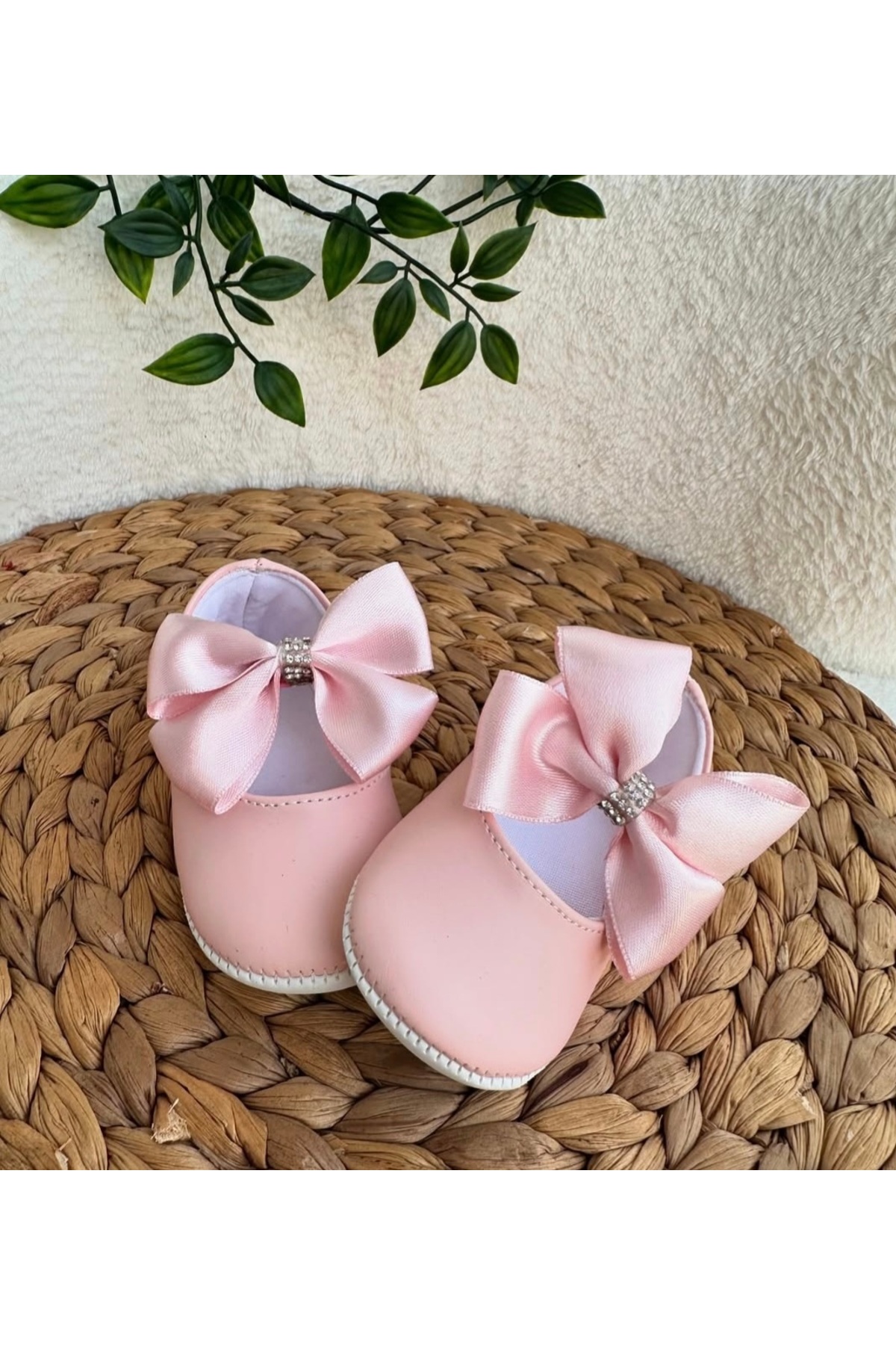 hira kids collection Kız Bebek Prenses Serisi Kristal Taşlı Patik Ayakkabı fotoğrafı 3 (önizleme)