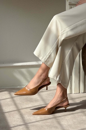 NİŞANTAŞI SHOES Melvin Karamel Desenli Mat Bilek Lastik Detay Kadın Topuklu A...