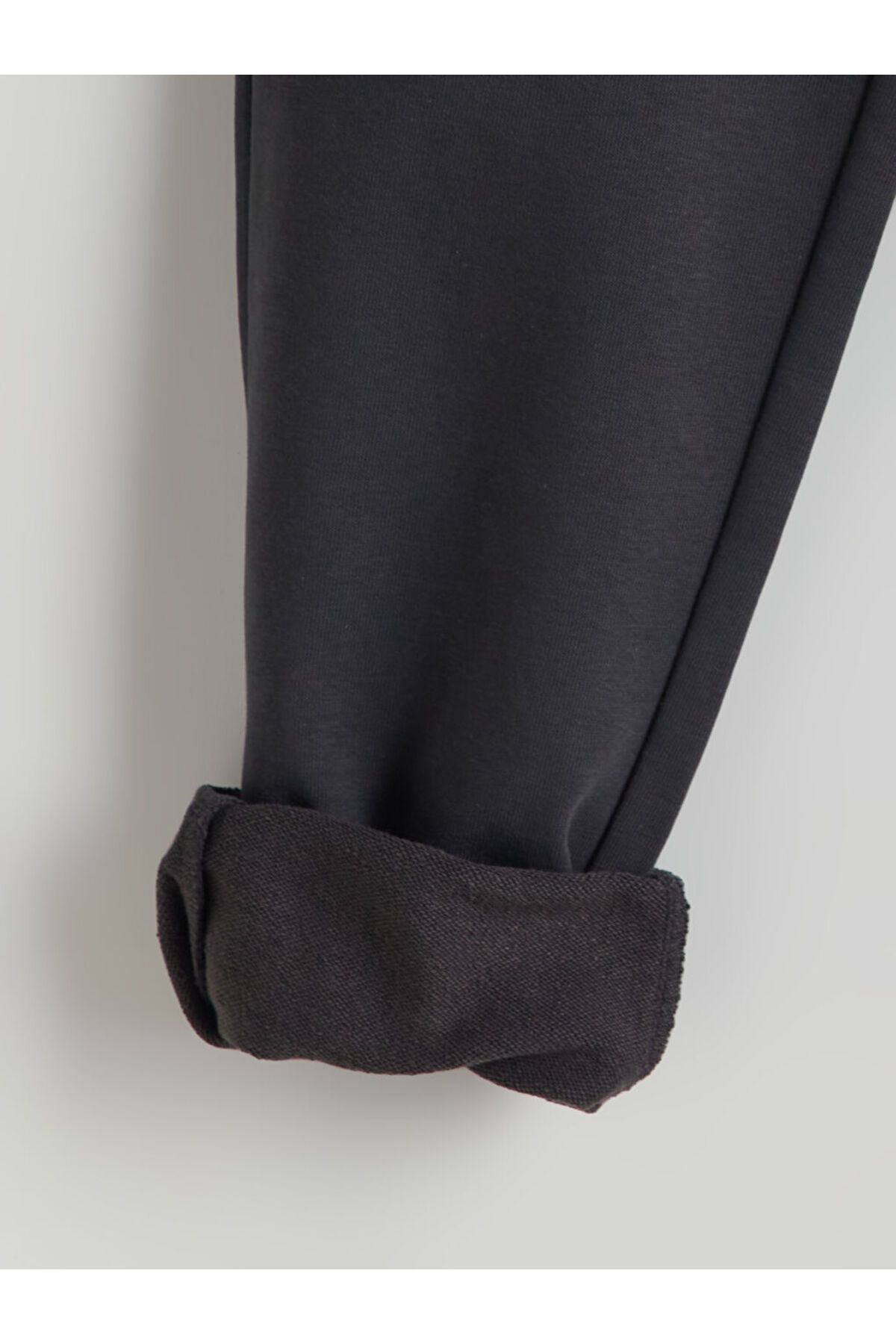 LC Waikiki-Lcw Boy's Jogger Sweatpants with Elastic Waist 4