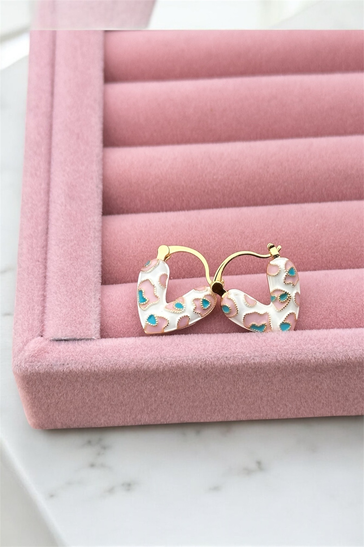 The Simu-Vip City Collection Didim Enameled Heart Pattern Earrings 2