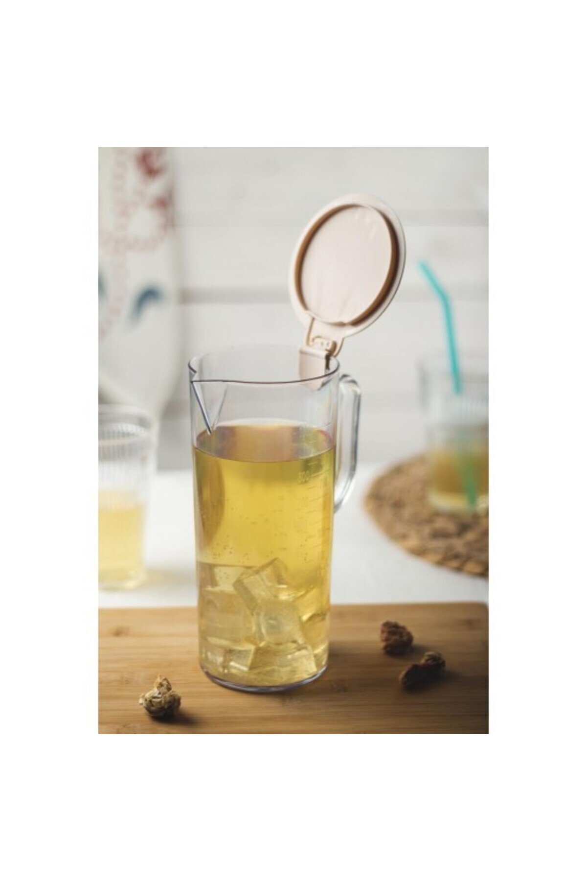 Depa-1 Lt Acrylic Jug and Measuring Cup - Fits in the Refrigerator Door and Shelf 3
