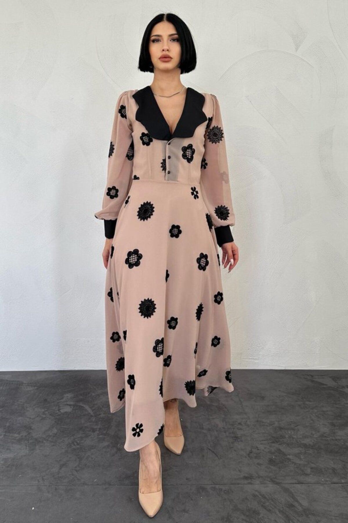 velmorafashion Vizon Yaka Nakışlı Elbise