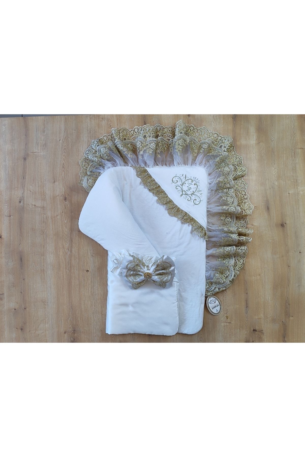 Tomuycuk Dantelli Kız Erkek Bebek Battaniyesi Kundağı Mevlütlük Pamuklu Hastane Çıkışı Yenidoğan Hediyelik fotoğrafı 7 (önizleme)