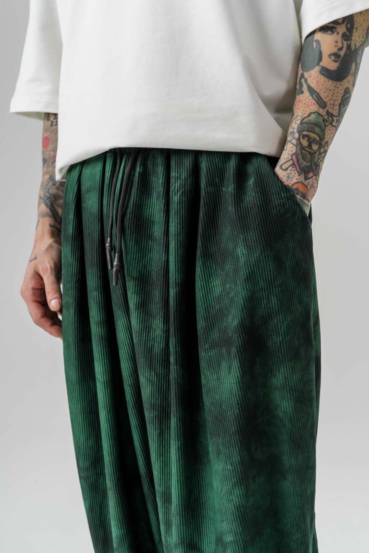 go gang own-Batik Pleated Baggy Pants with Elastic Waist and Legs 5